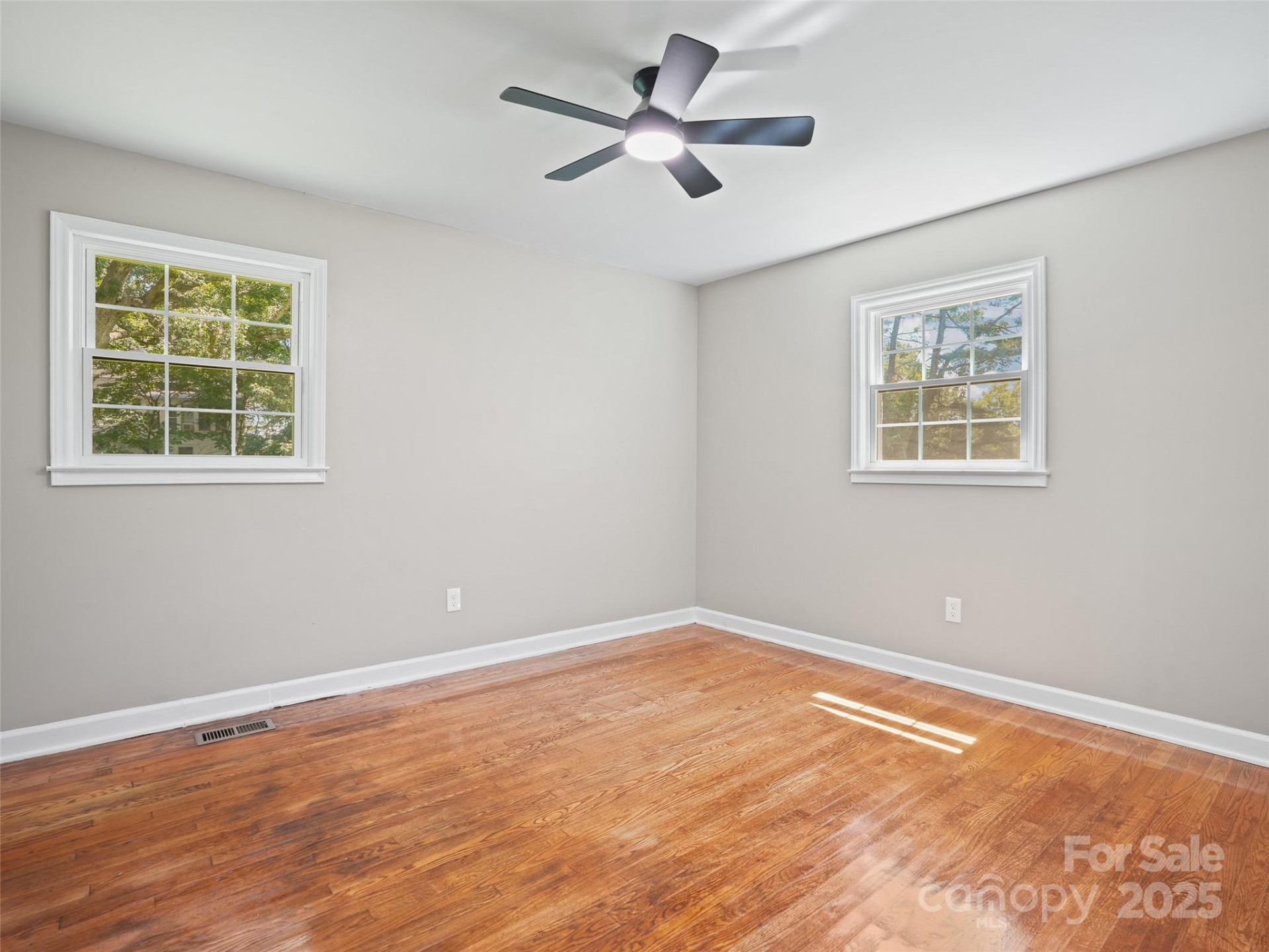 220 Love Lane - Photo 13