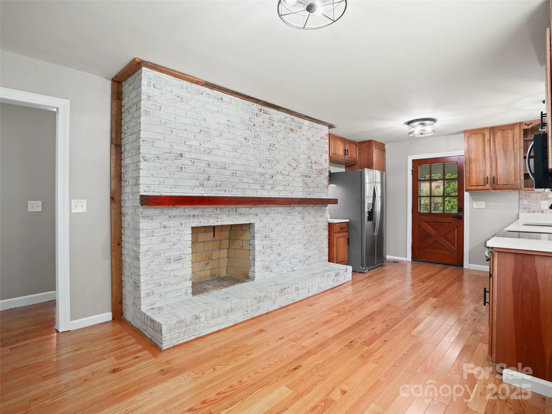 220 Love Lane - Photo 6