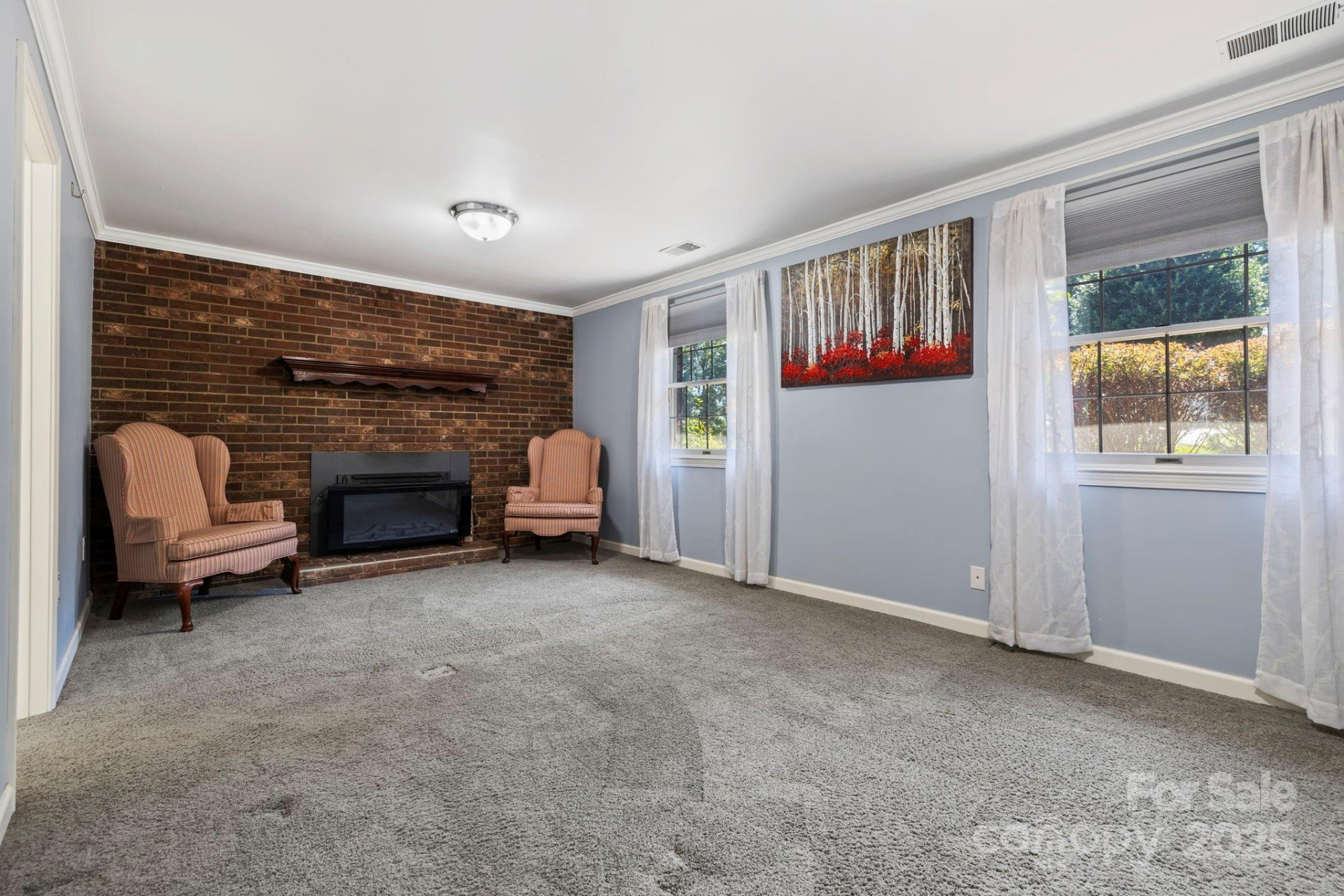 8 English Place - Photo 17