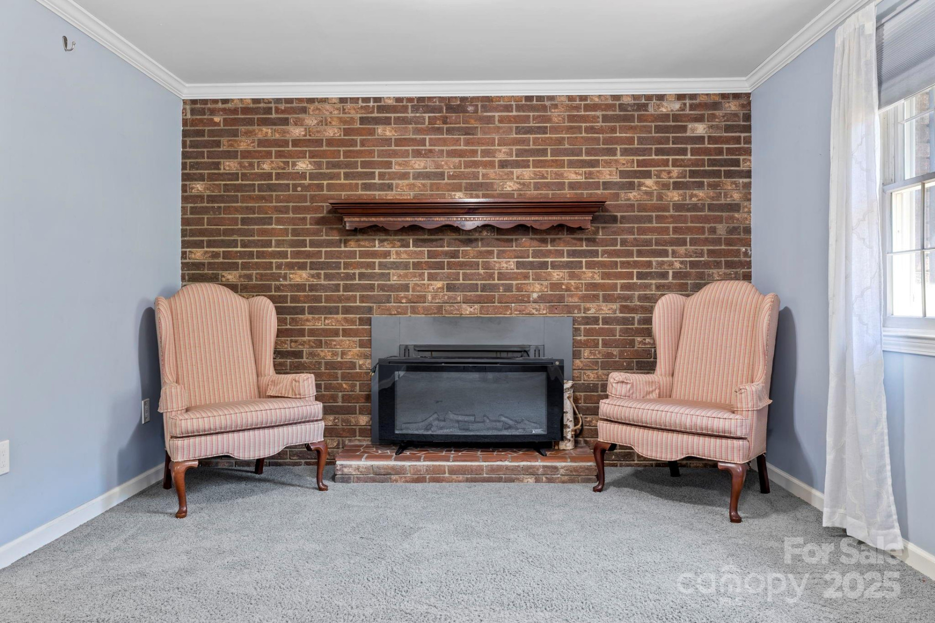 8 English Place - Photo 18