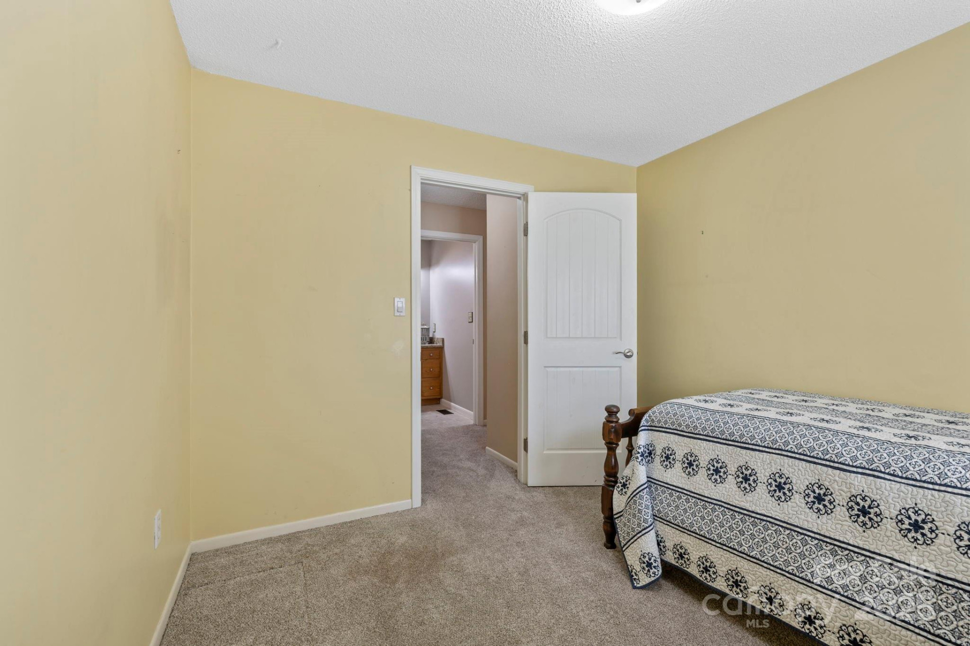 8 English Place - Photo 28