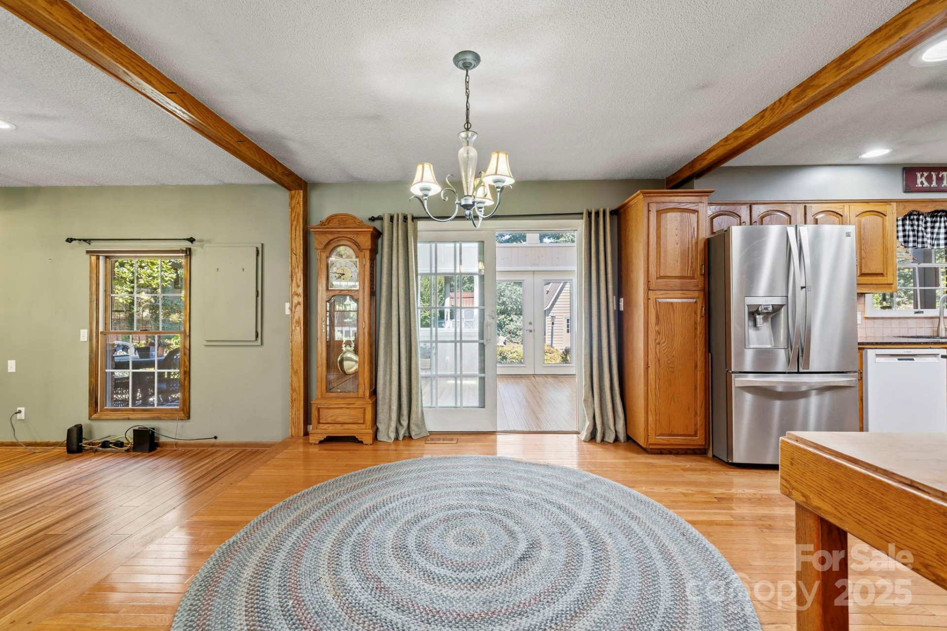 8 English Place - Photo 8