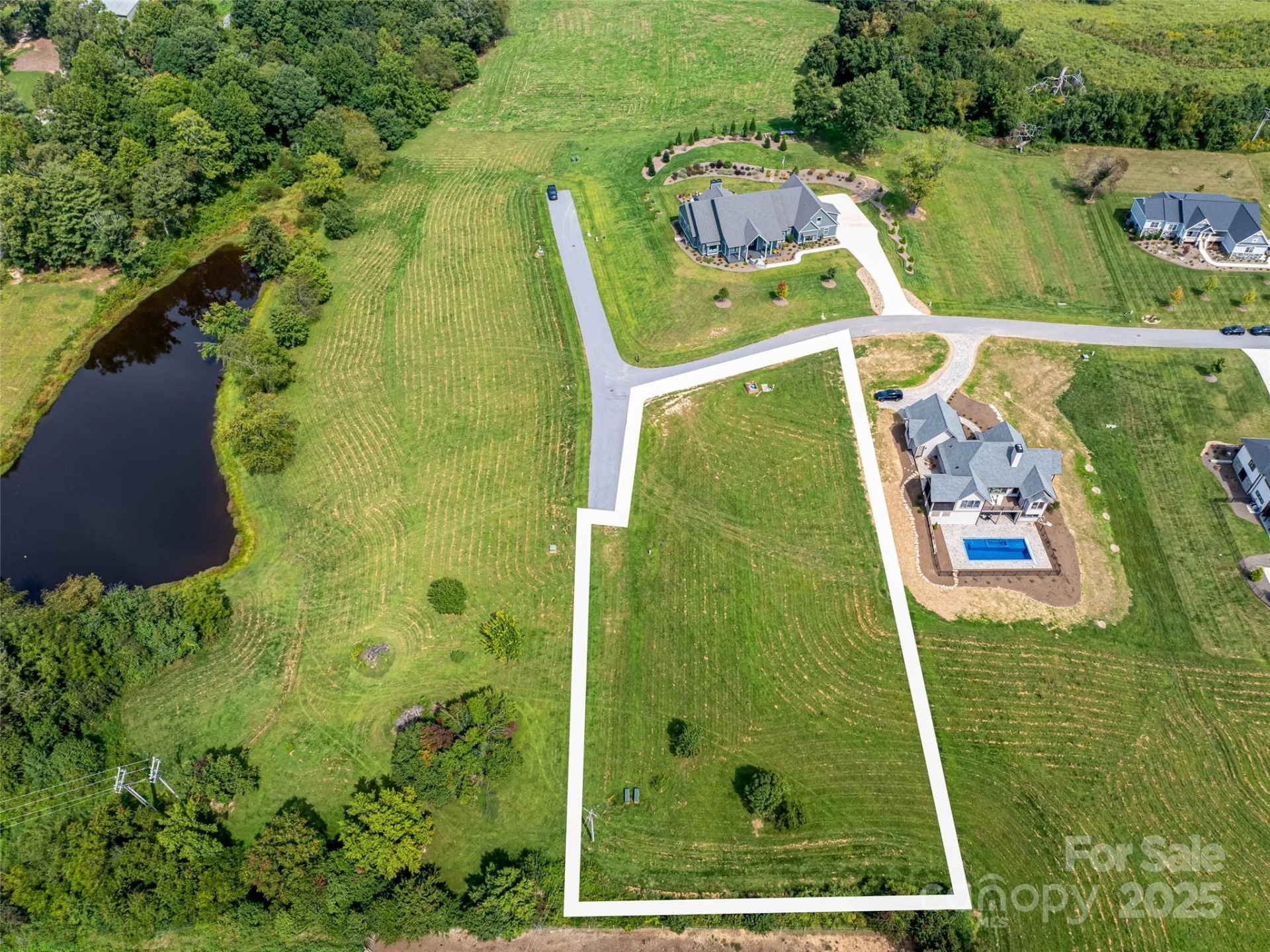 301 Majestic Ridge Road #57 - Photo 2