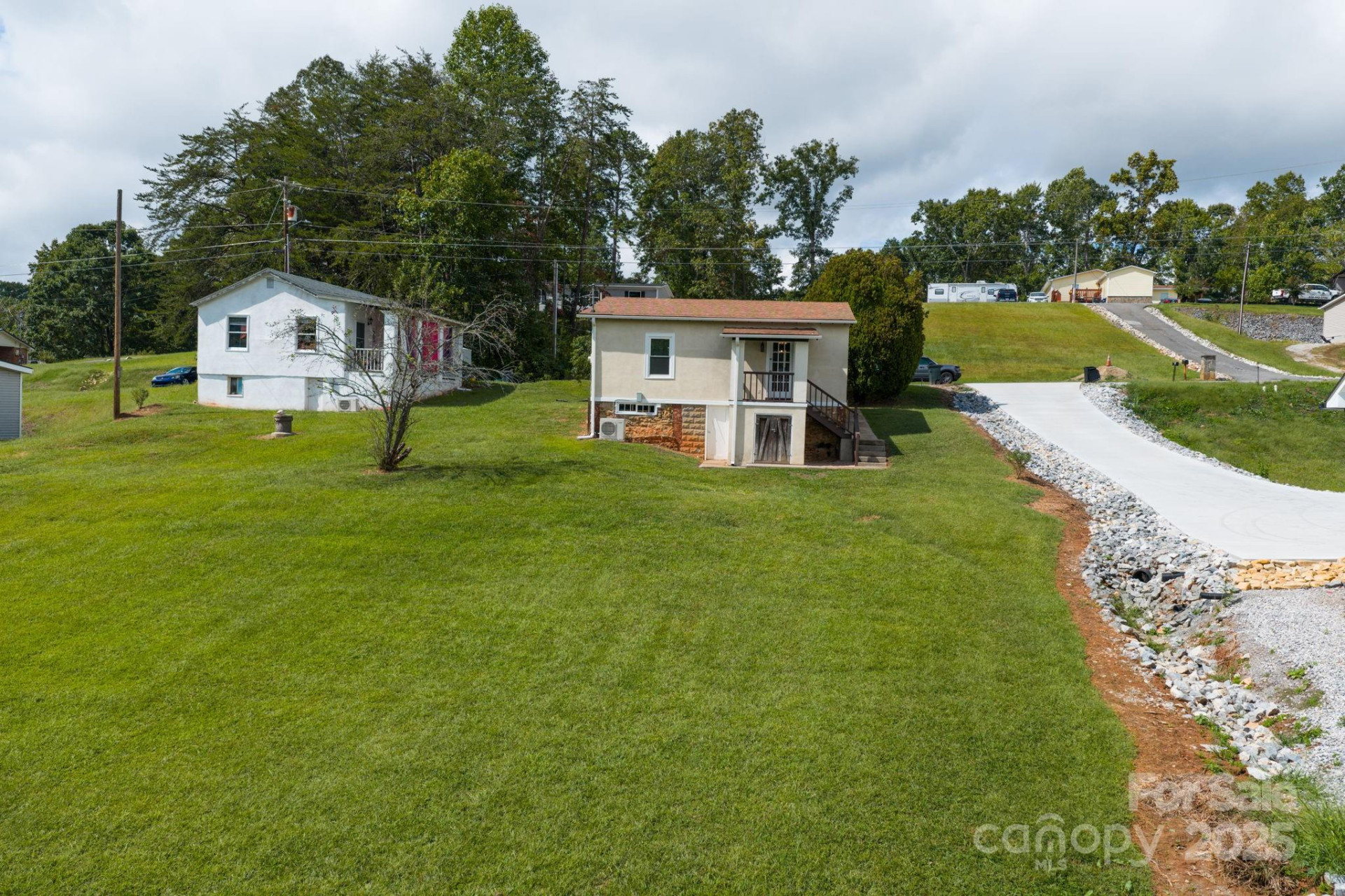 610 Miller Avenue - Photo 11