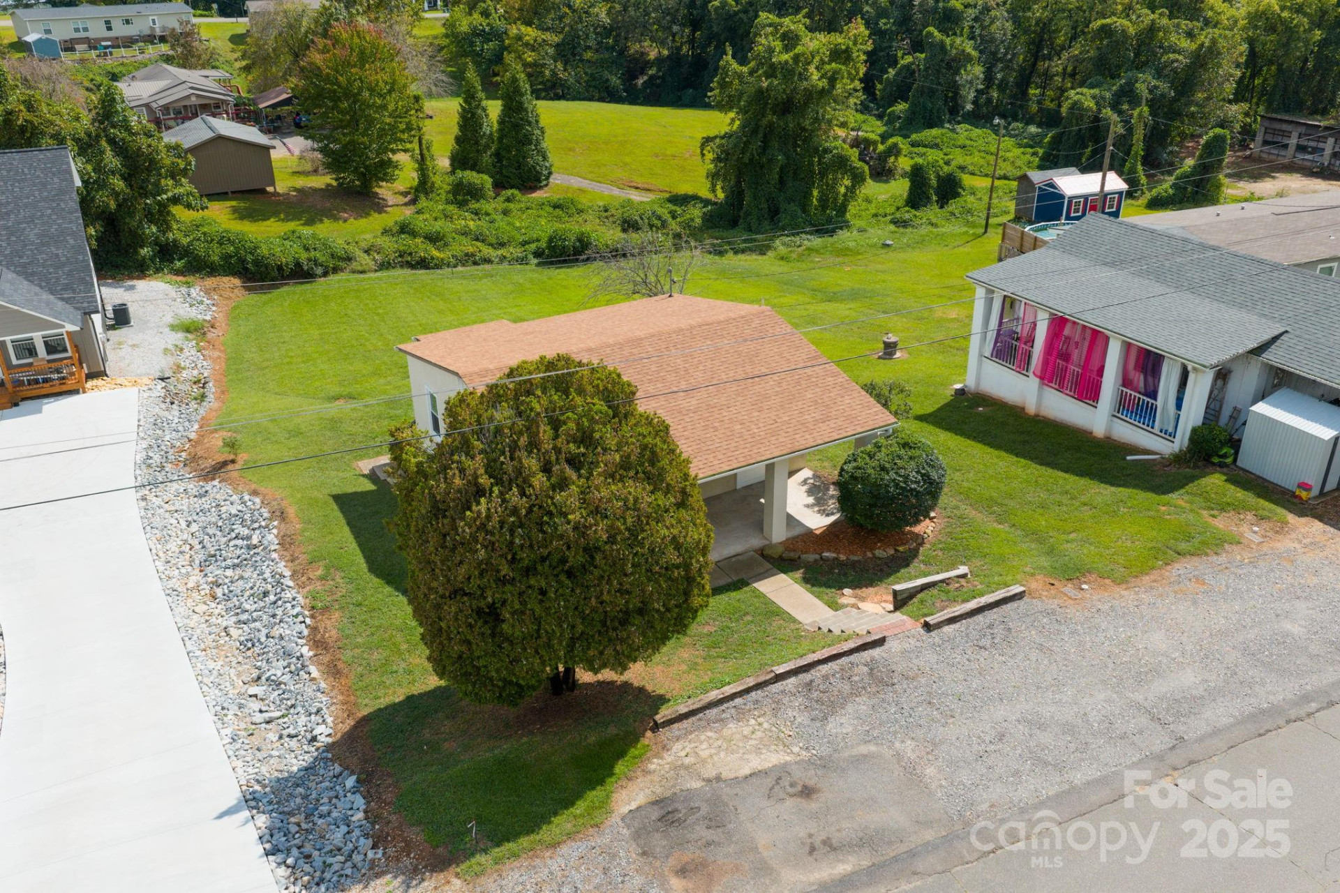 610 Miller Avenue - Photo 17