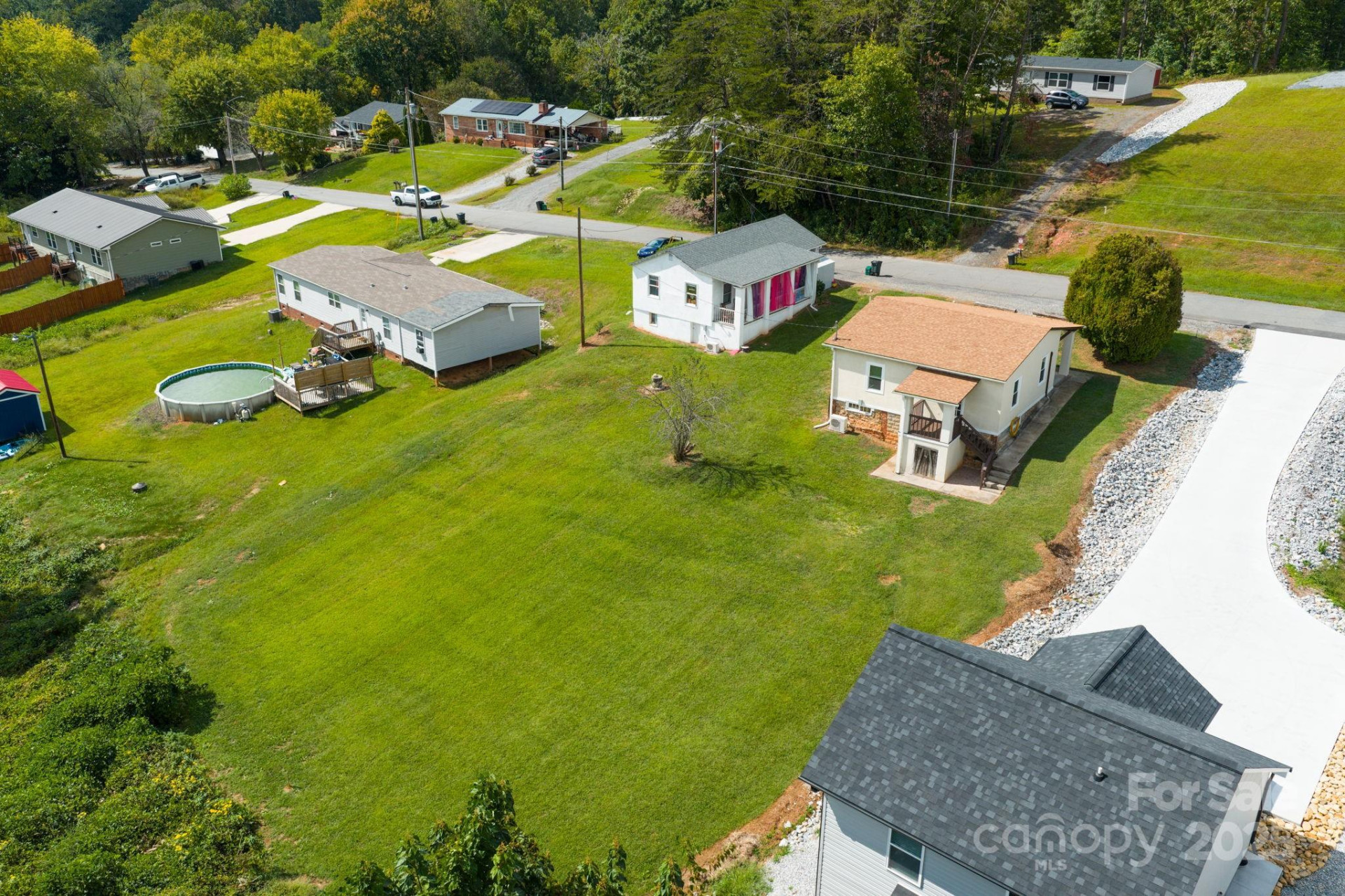 610 Miller Avenue - Photo 20