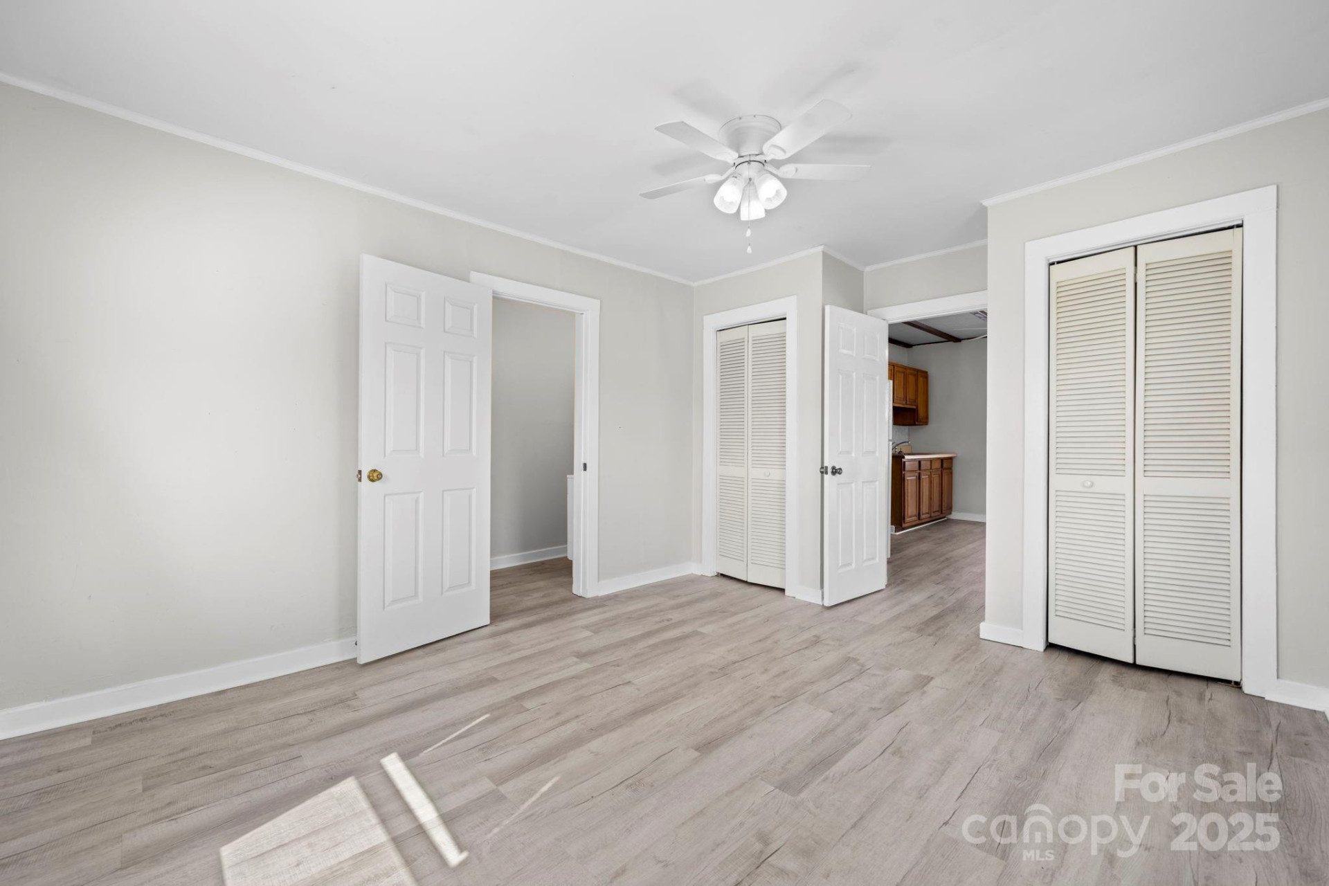 610 Miller Avenue - Photo 34