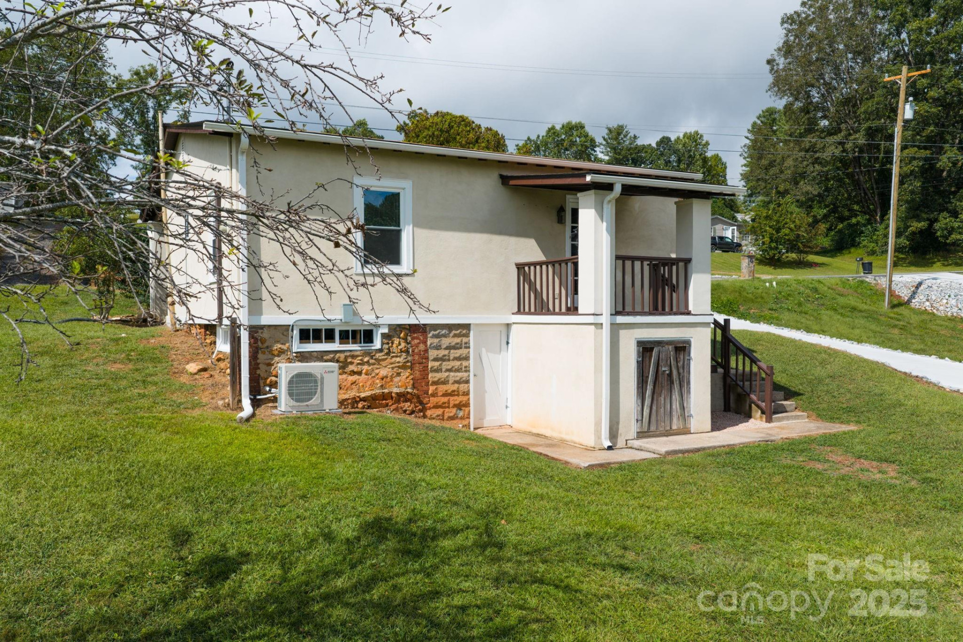 610 Miller Avenue - Photo 8