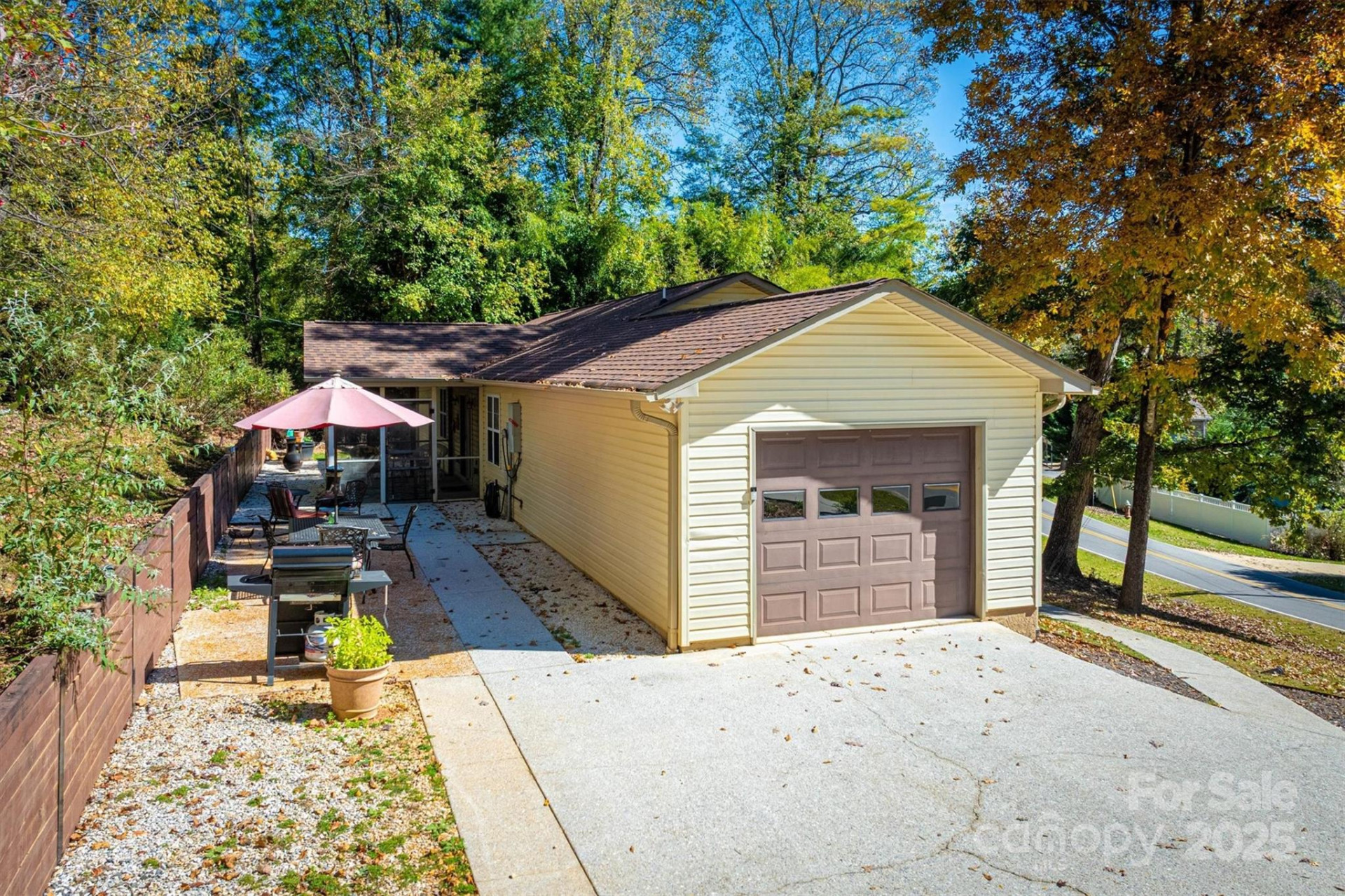 187 Yancey Road - Photo 8
