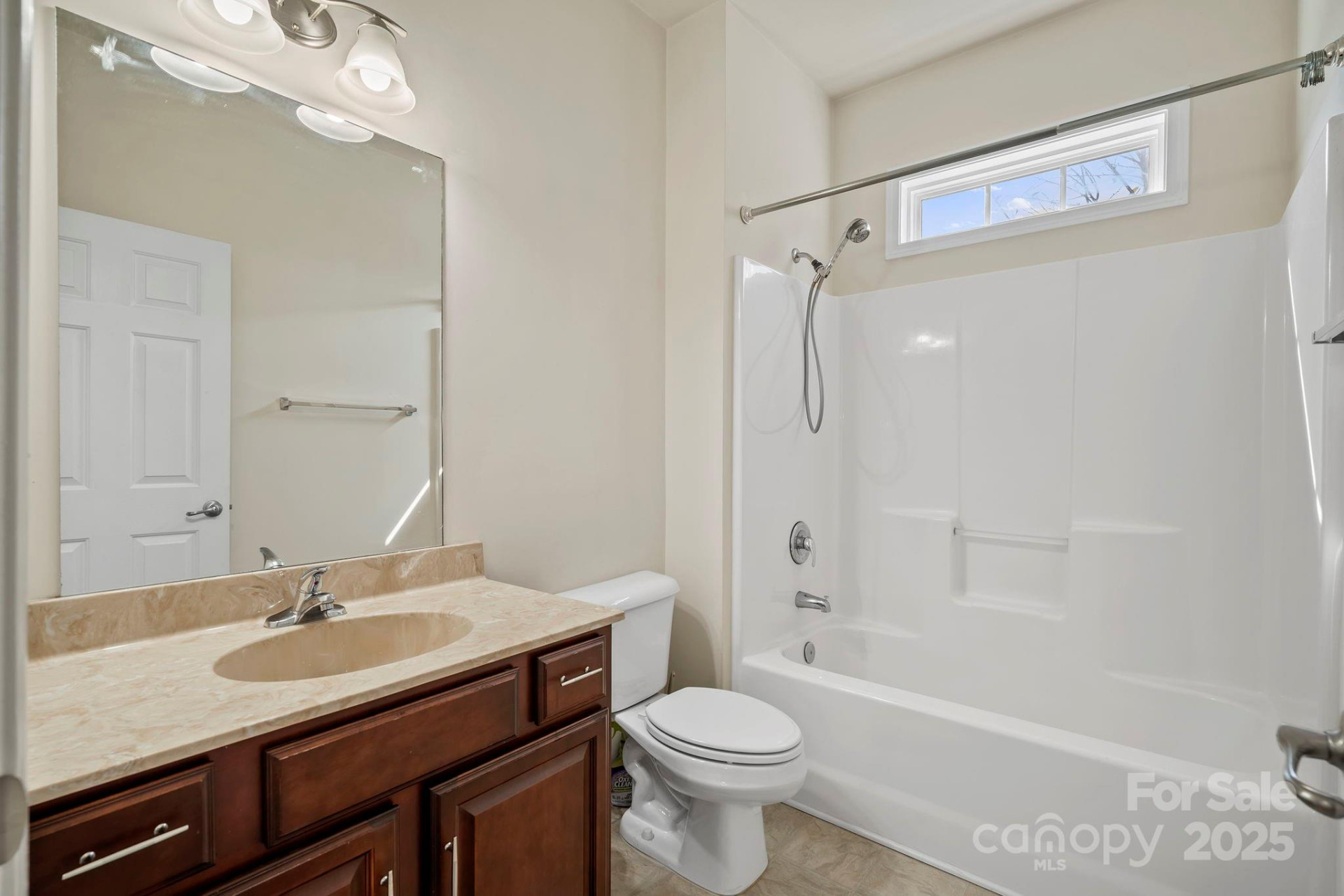 2 Breyerton Court - Photo 18