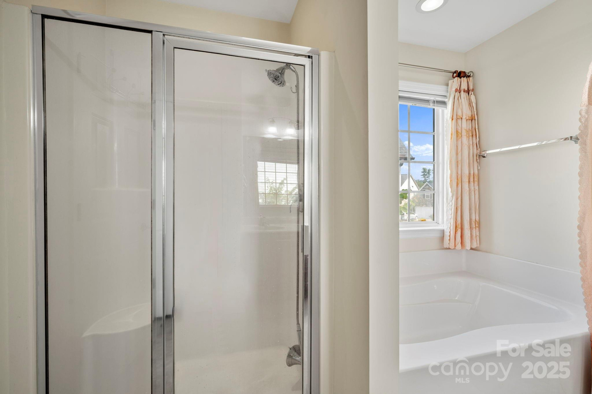 2 Breyerton Court - Photo 26