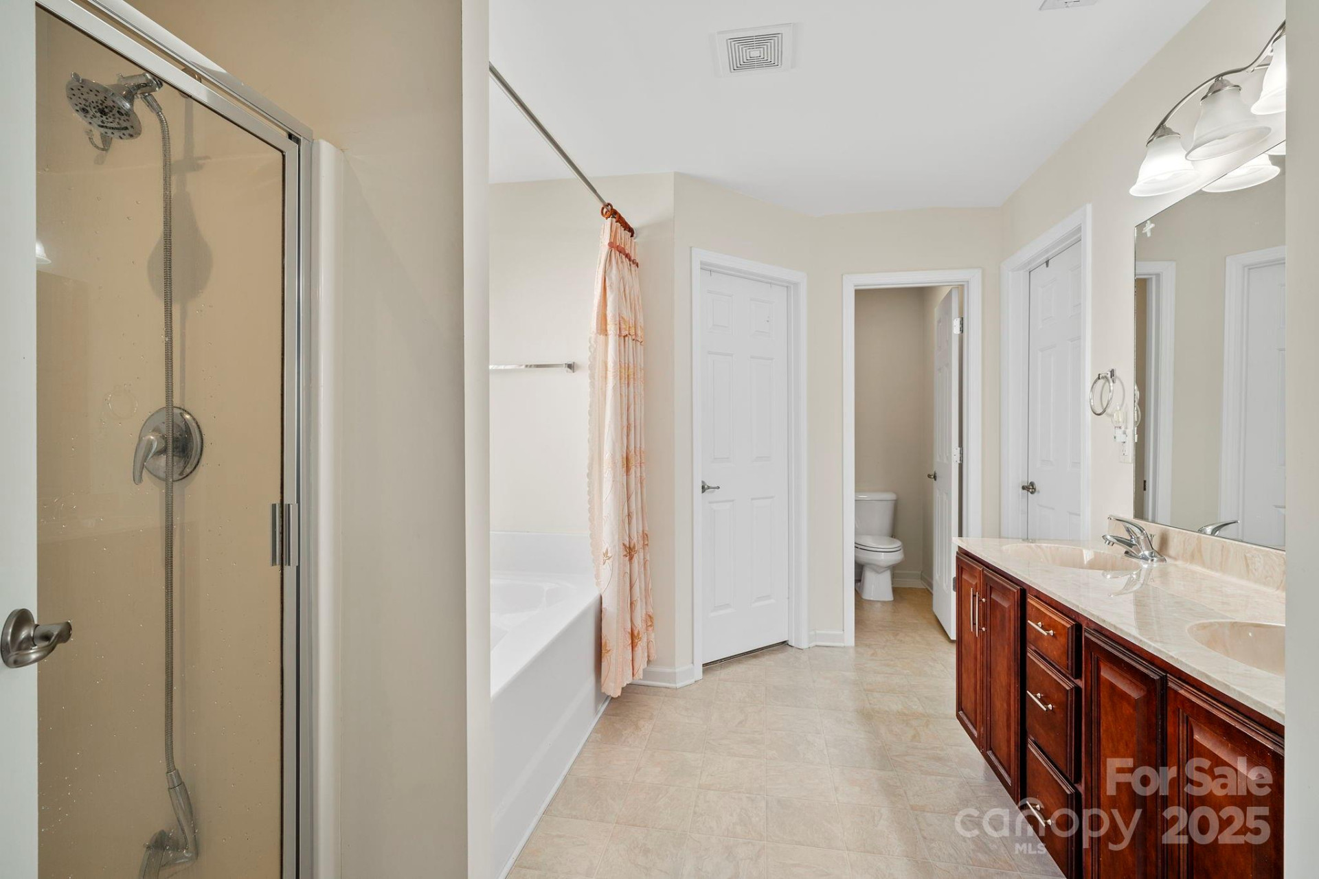 2 Breyerton Court - Photo 28