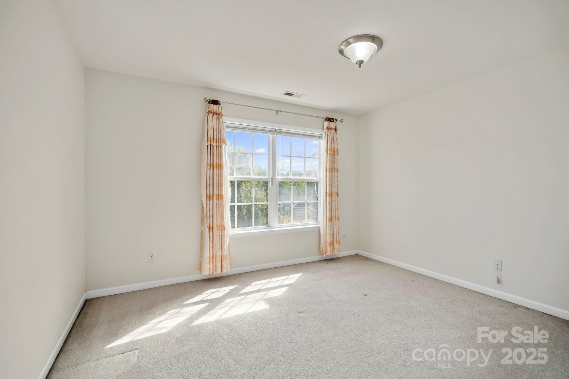 2 Breyerton Court - Photo 30