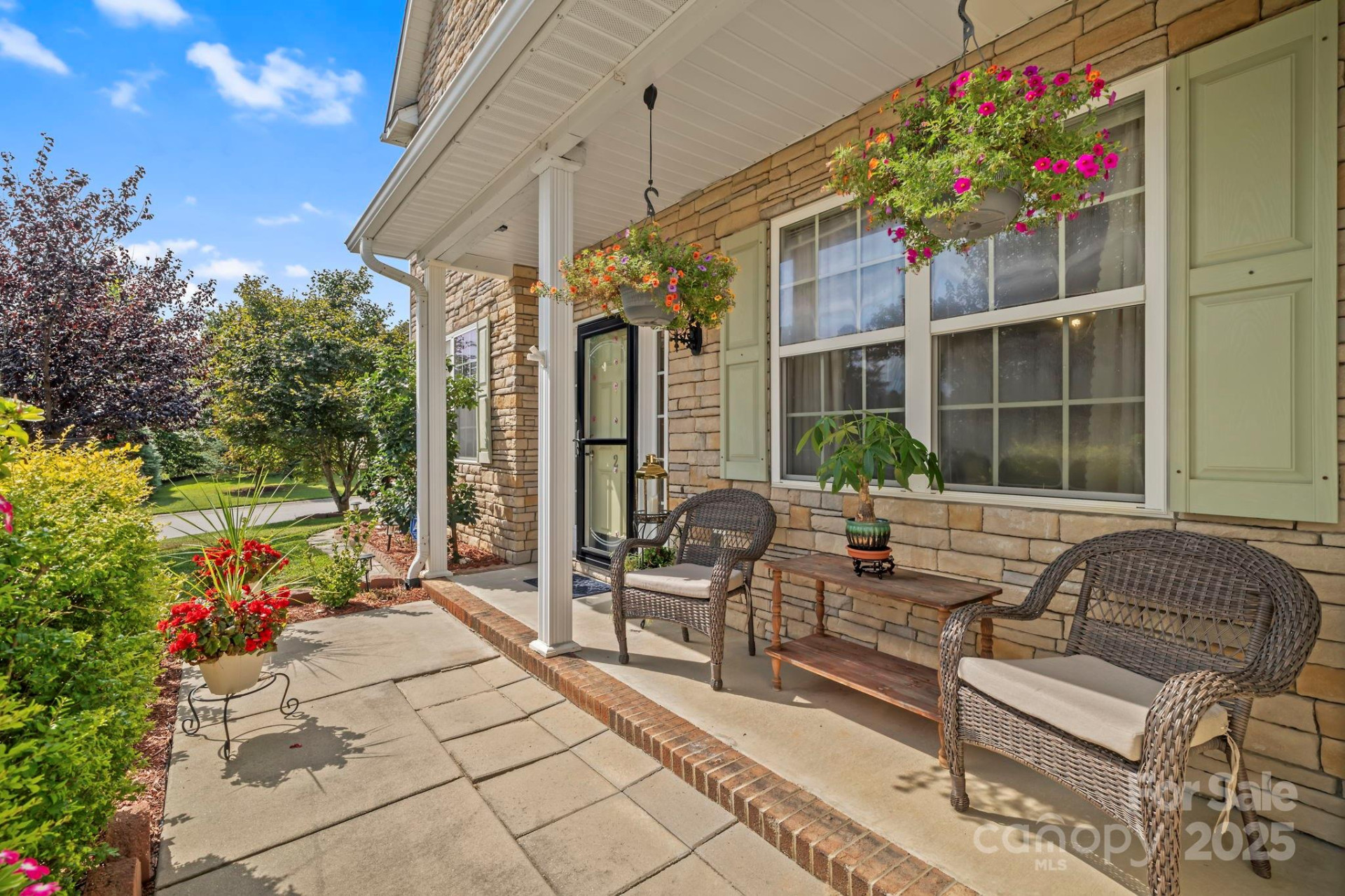 2 Breyerton Court - Photo 4