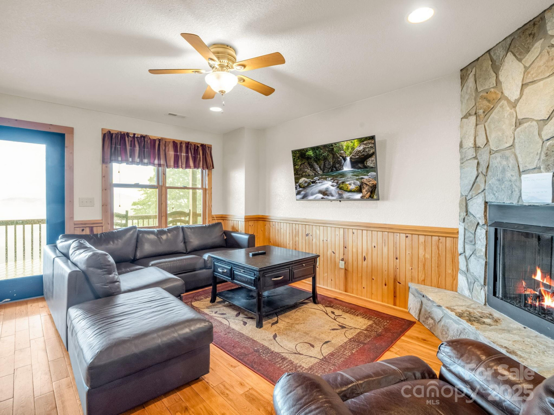 161 Scenic Wolf Drive - Photo 23
