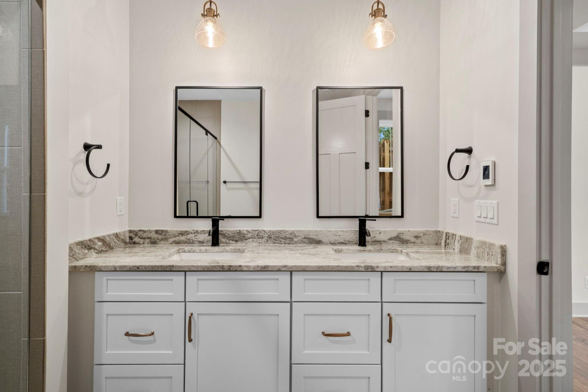 8 Heartleaf Circle - Photo 20