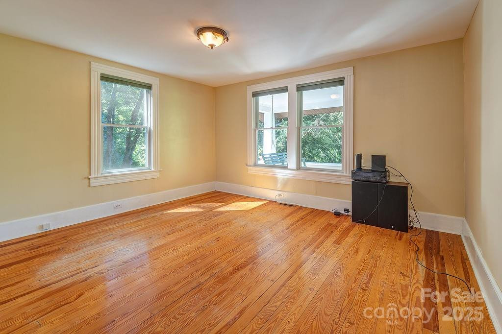 54 Spooks Branch Road - Photo 20