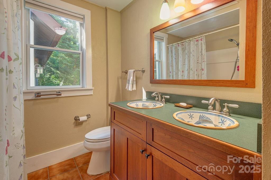 54 Spooks Branch Road - Photo 21