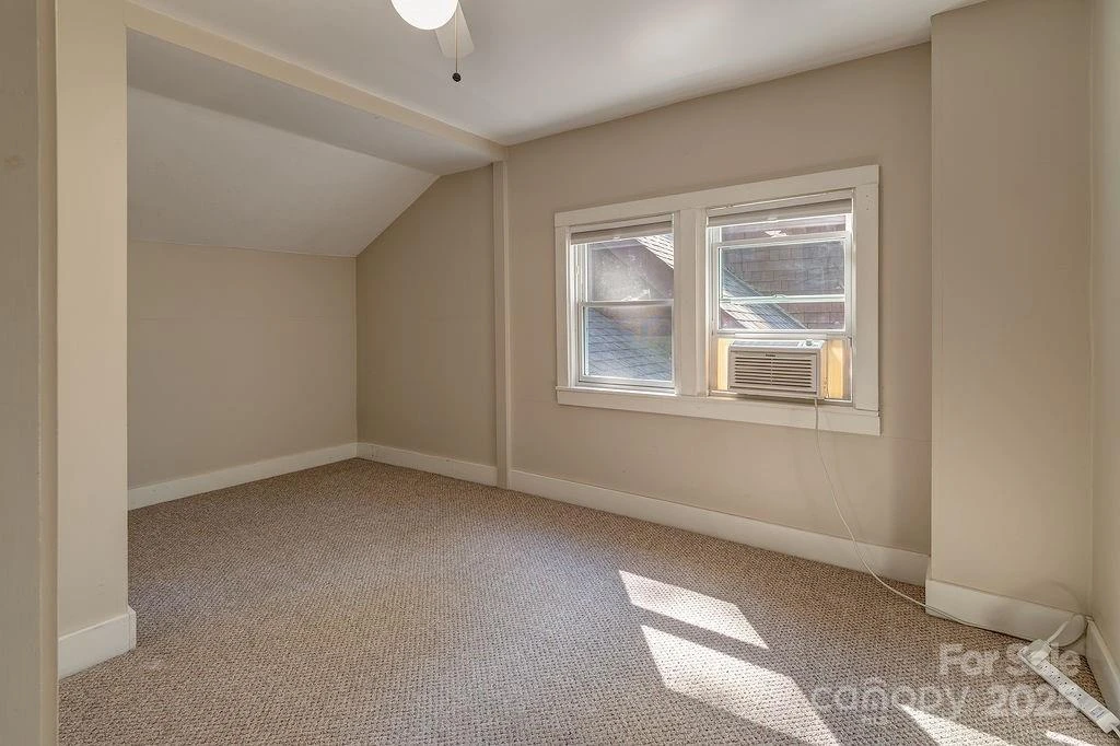 54 Spooks Branch Road - Photo 26
