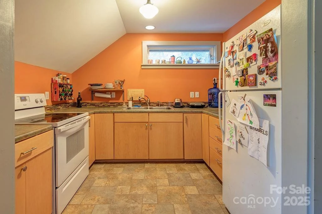 54 Spooks Branch Road - Photo 31