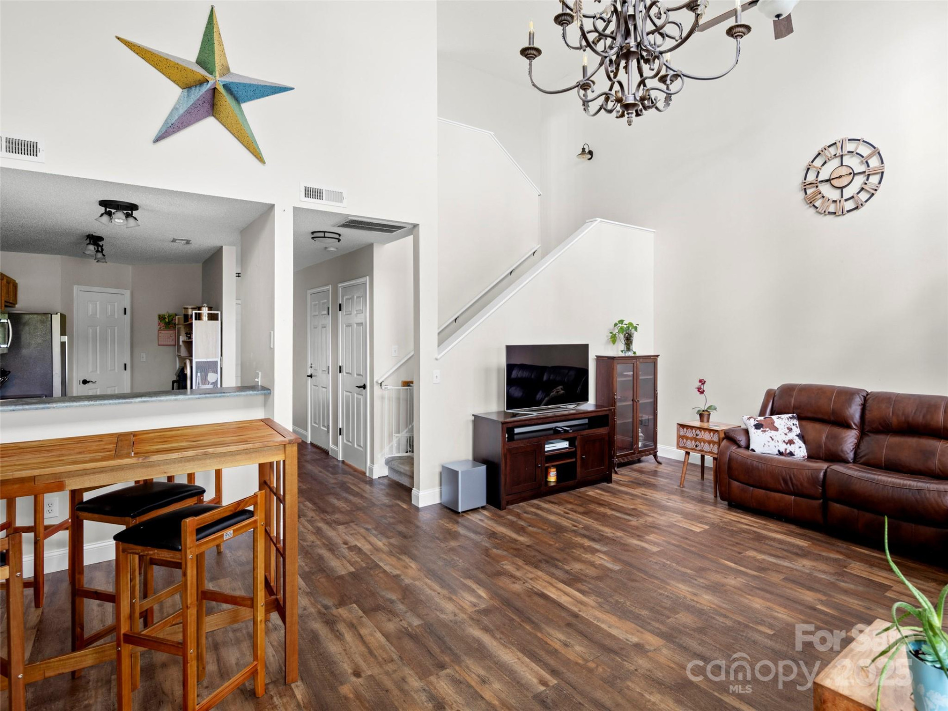 105 Farm Lane - Photo 2