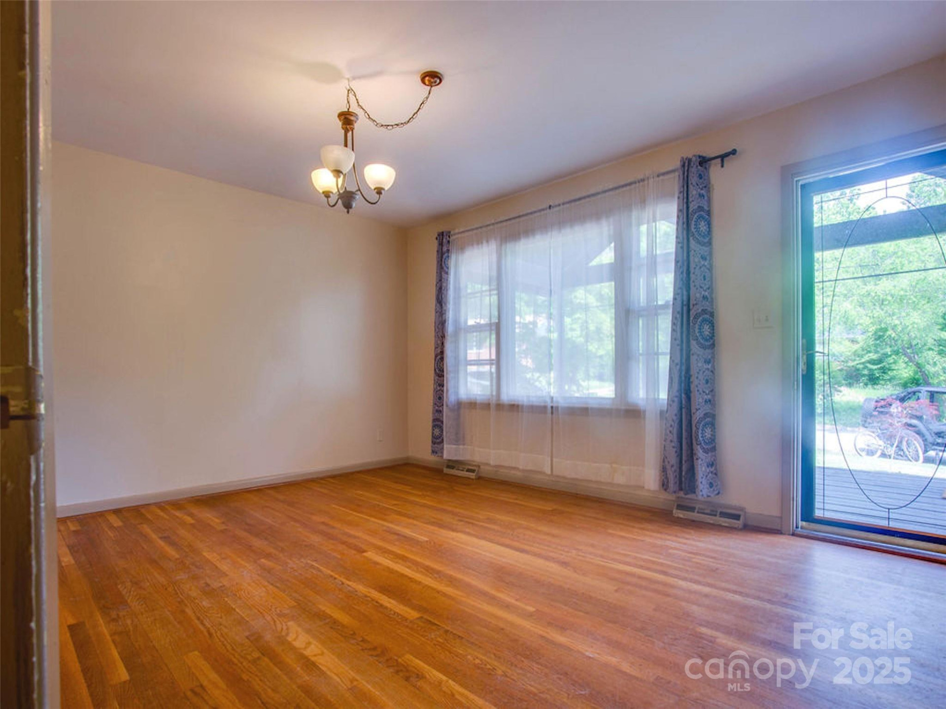 71 Pleasant Ridge Drive - Photo 2