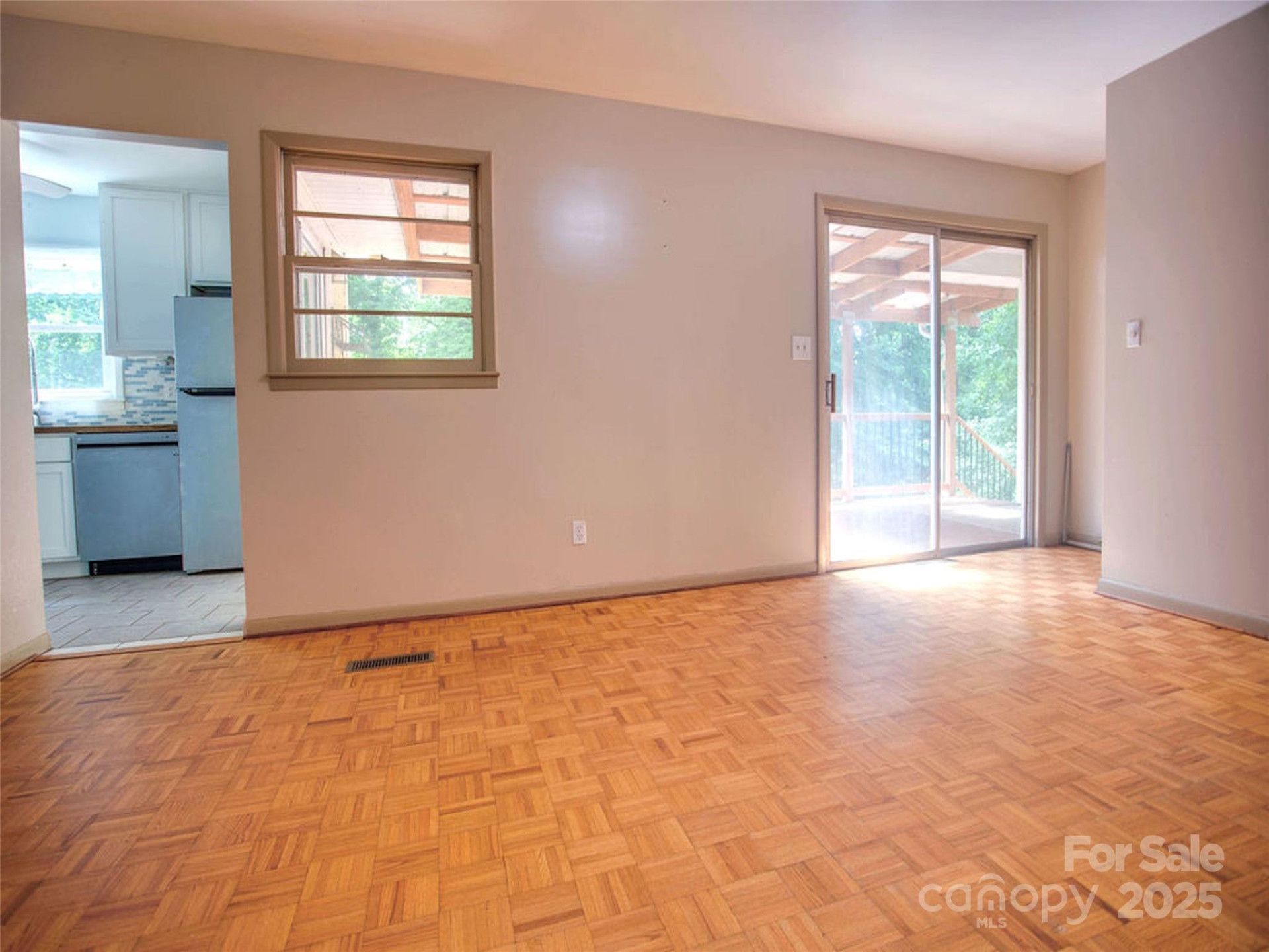 71 Pleasant Ridge Drive - Photo 4