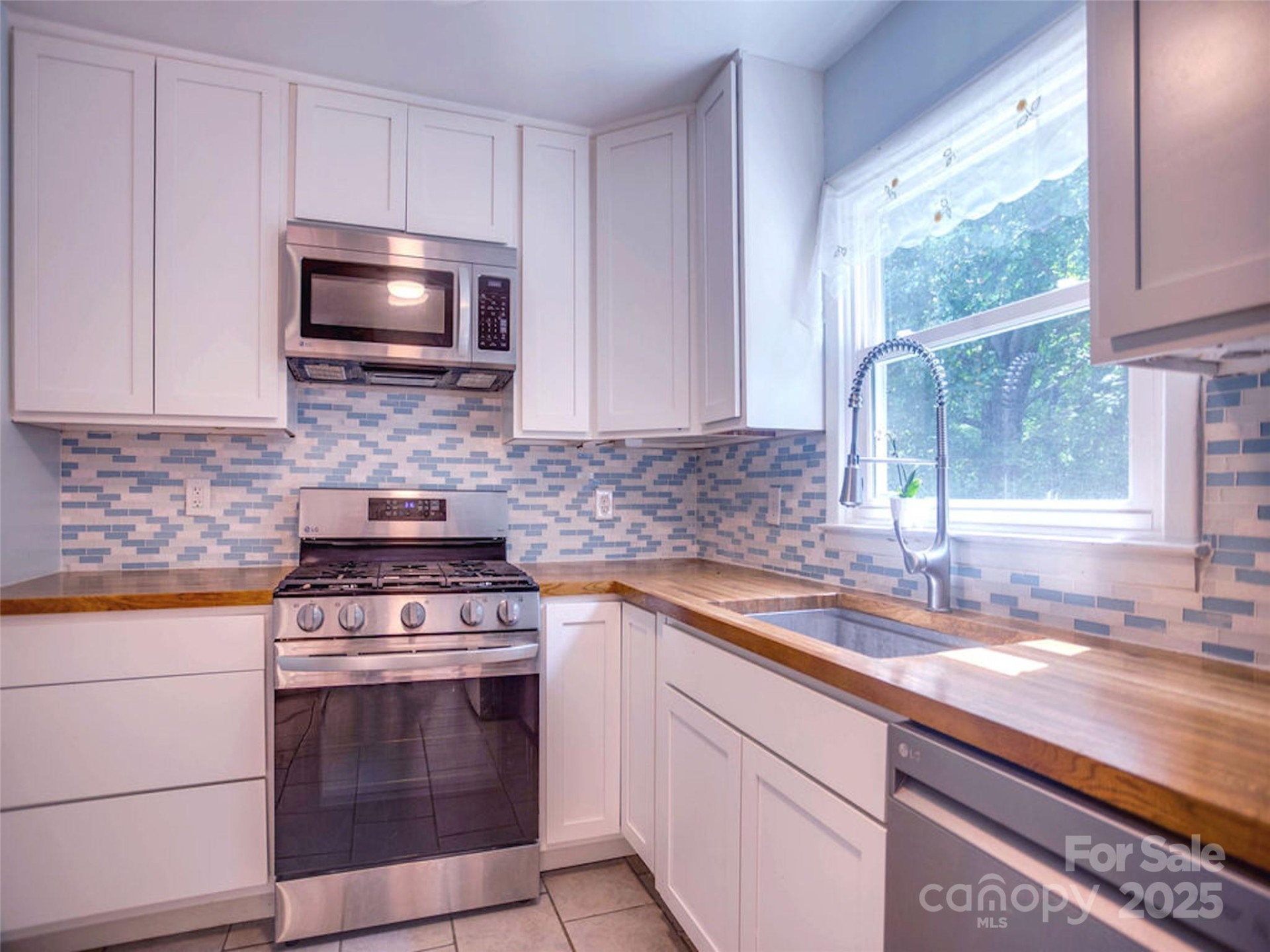 71 Pleasant Ridge Drive - Photo 6