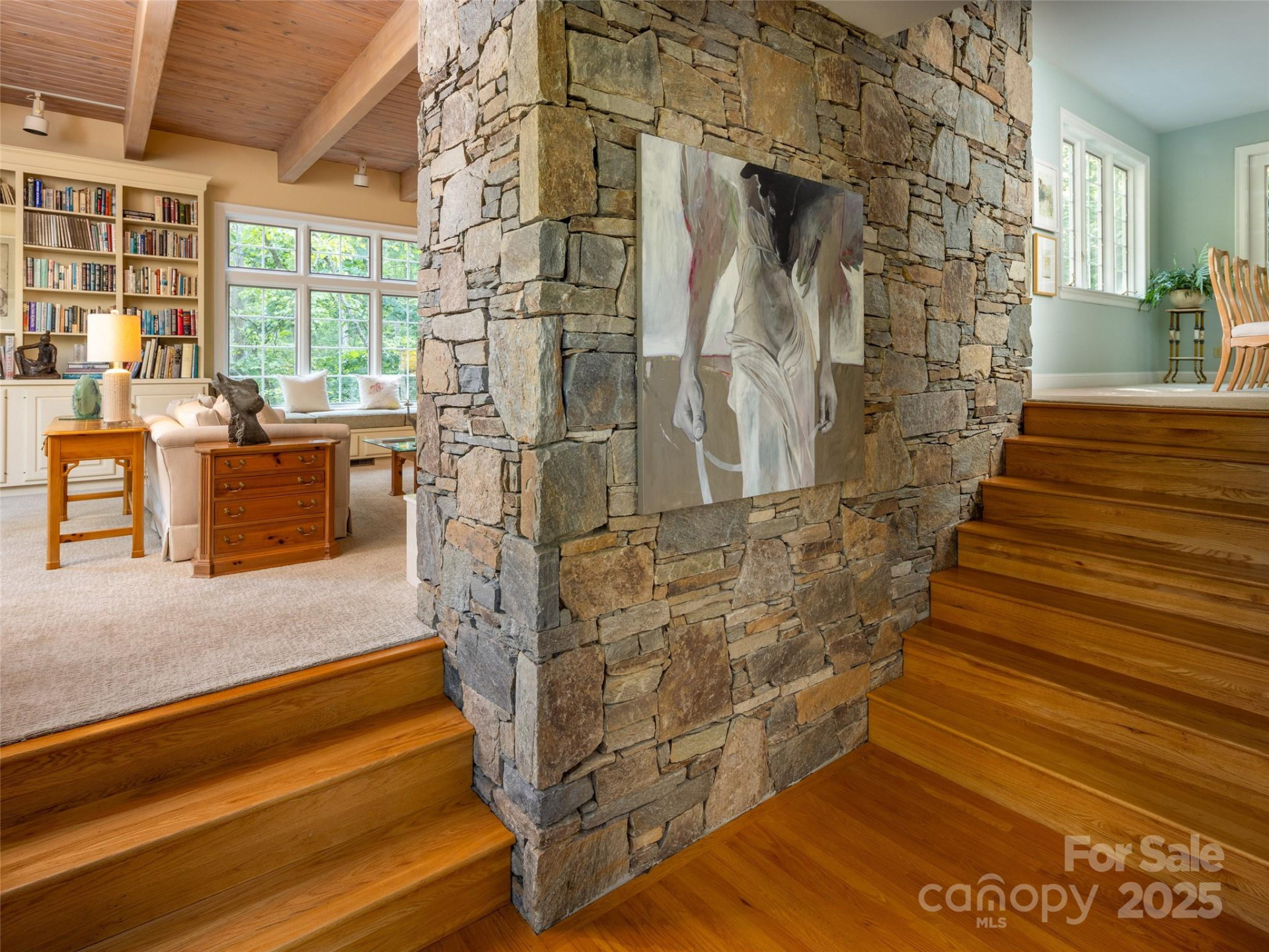 52 Robinhood Road - Photo 4