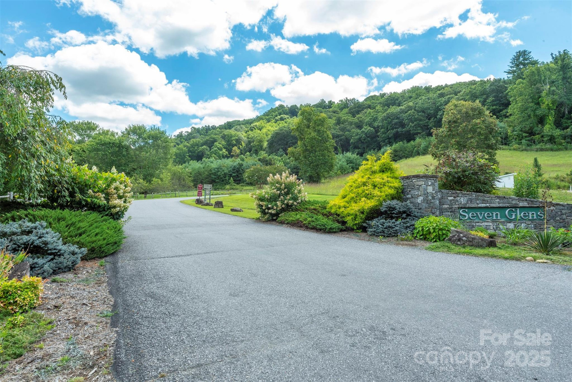 1559 Seven Glens Drive #165 - Photo 31