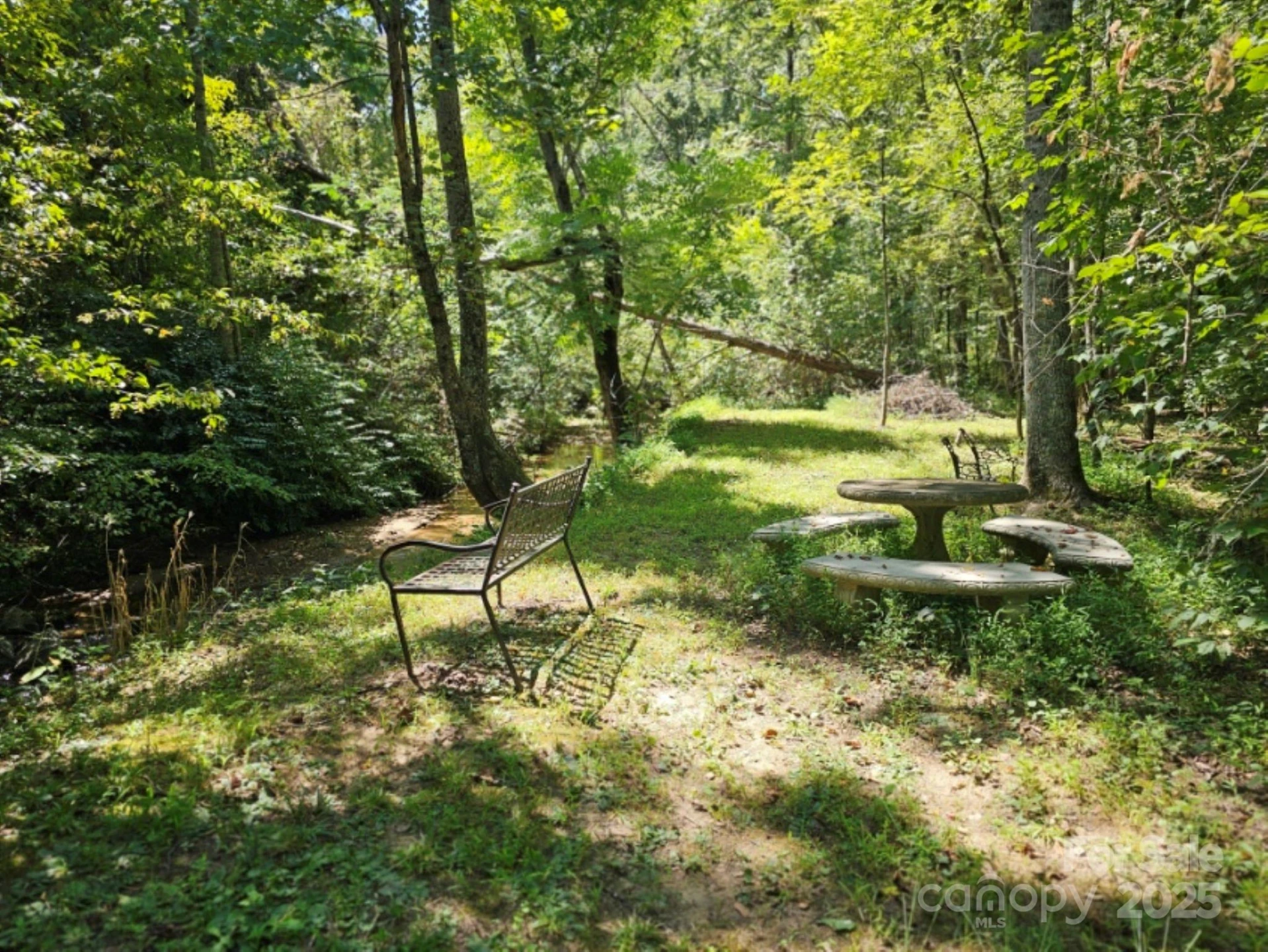 2459 Camp Creek Road - Photo 32