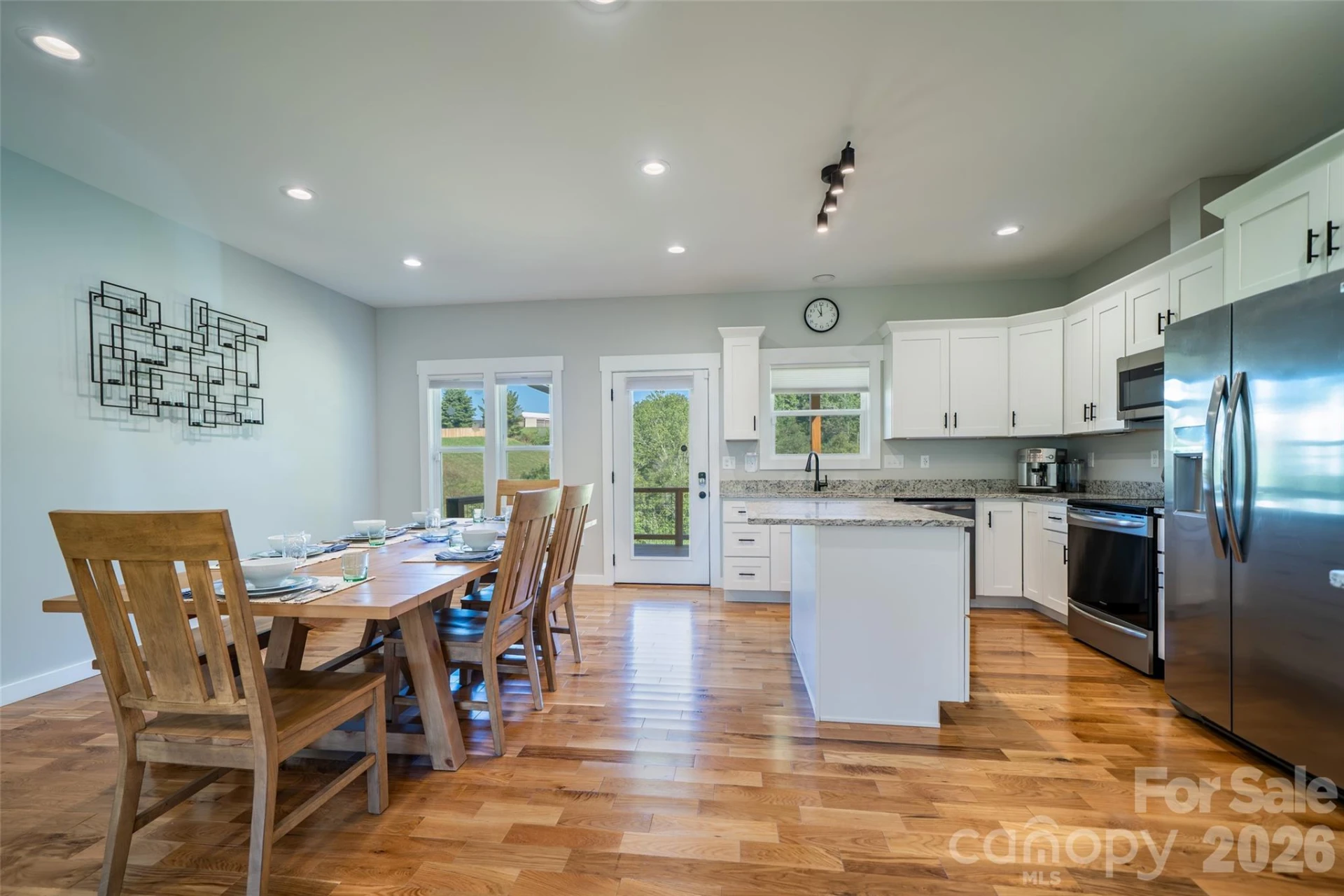 49 Temujin Drive - Photo 3