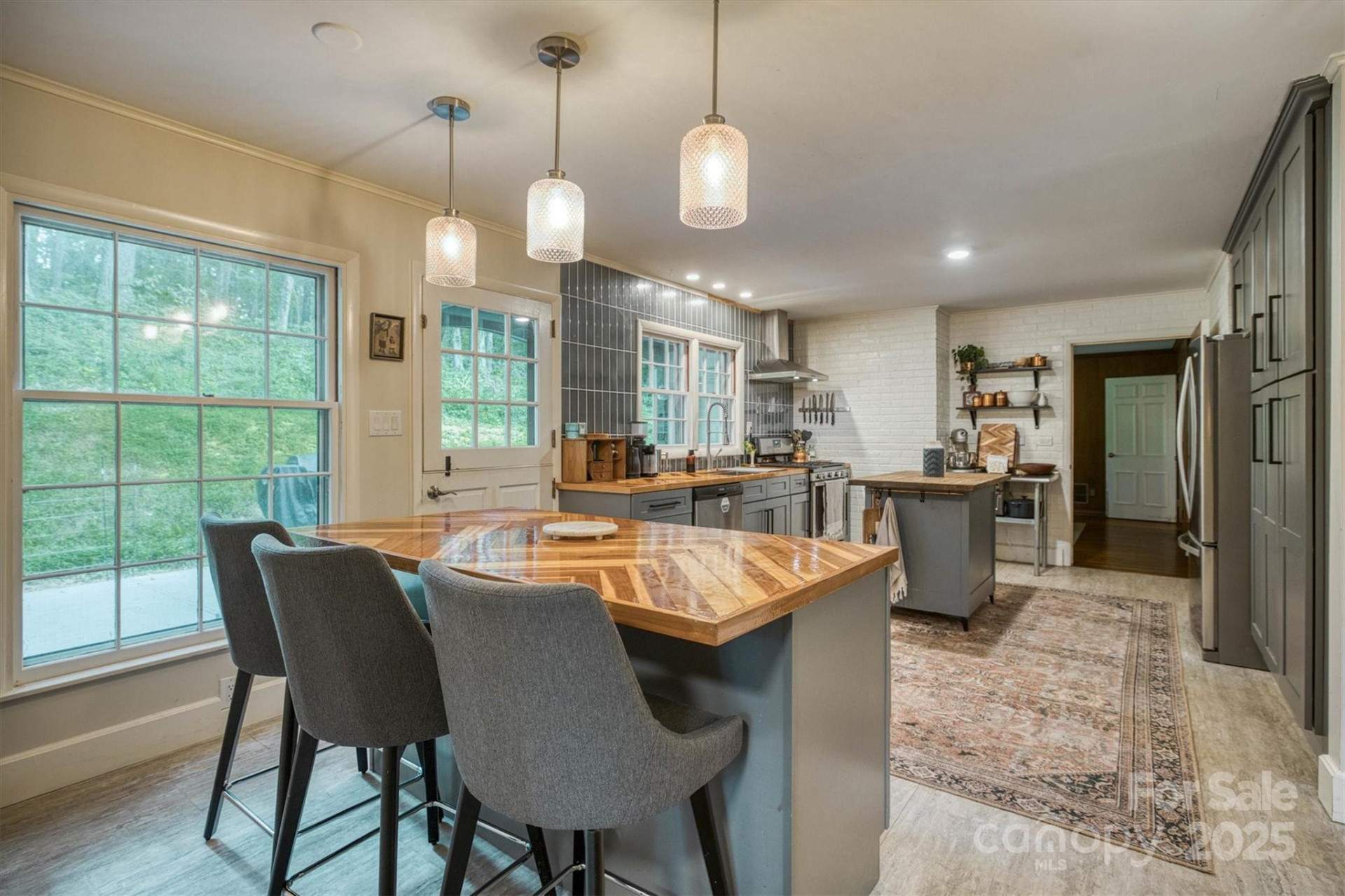 106 Woodside Place - Photo 4