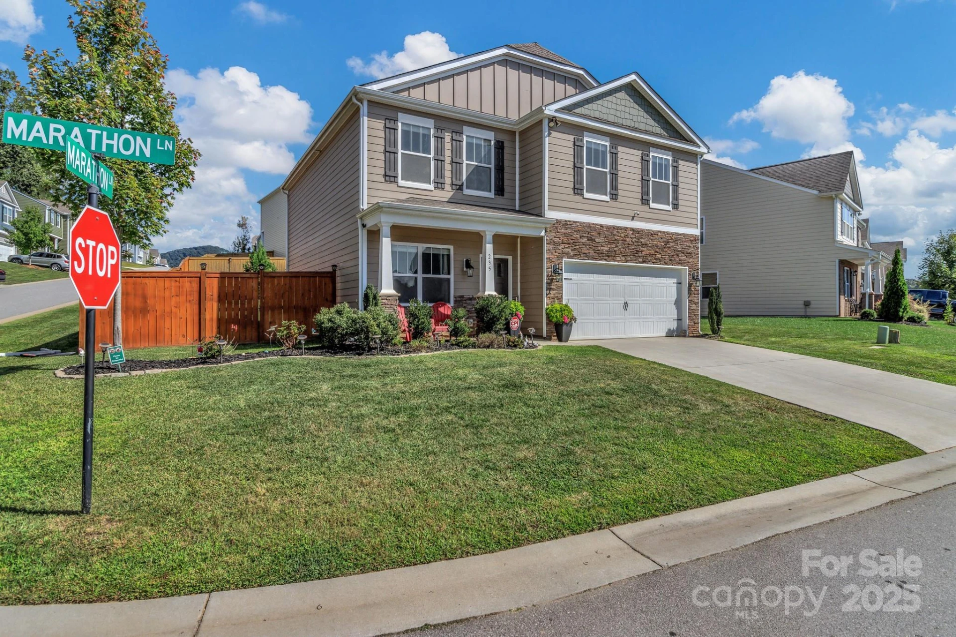 235 Marathon Lane - Photo 2