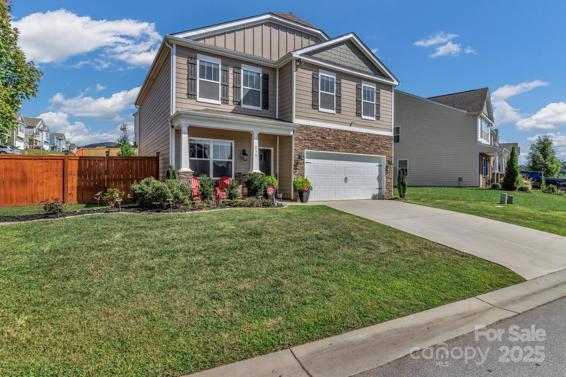 235 Marathon Lane - Photo 4