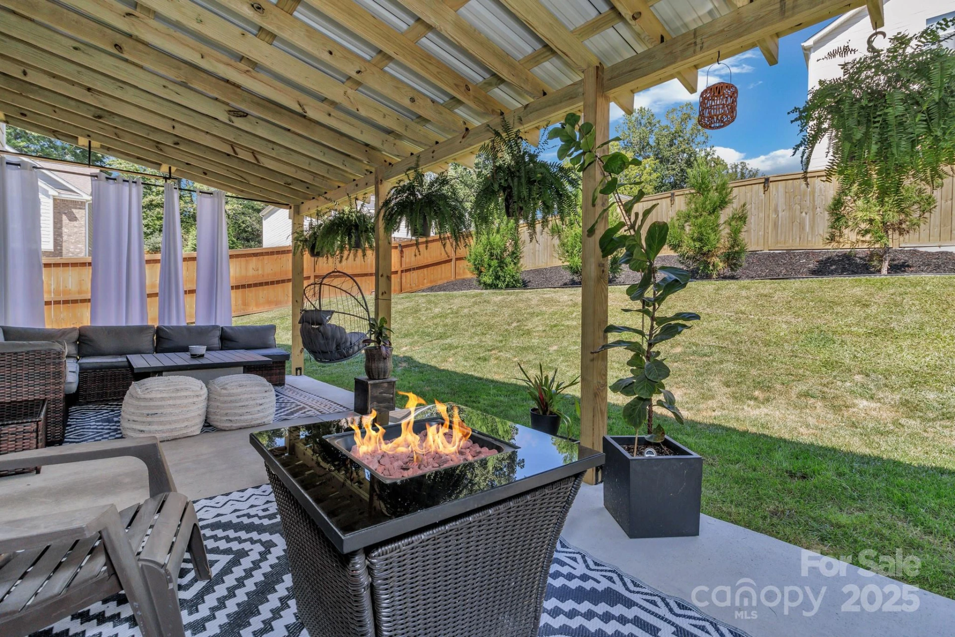 235 Marathon Lane - Photo 43