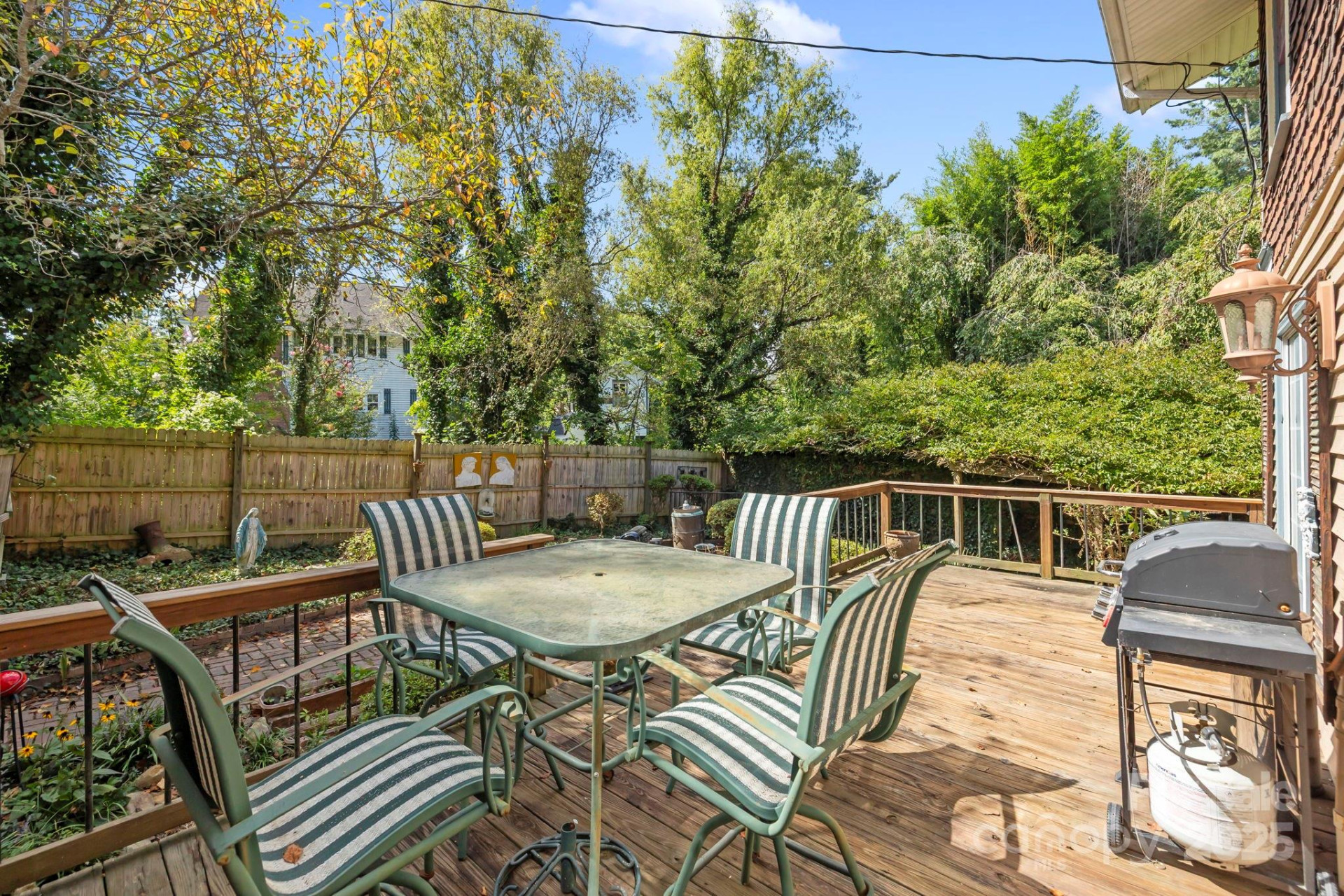 317 Courtland Boulevard - Photo 43