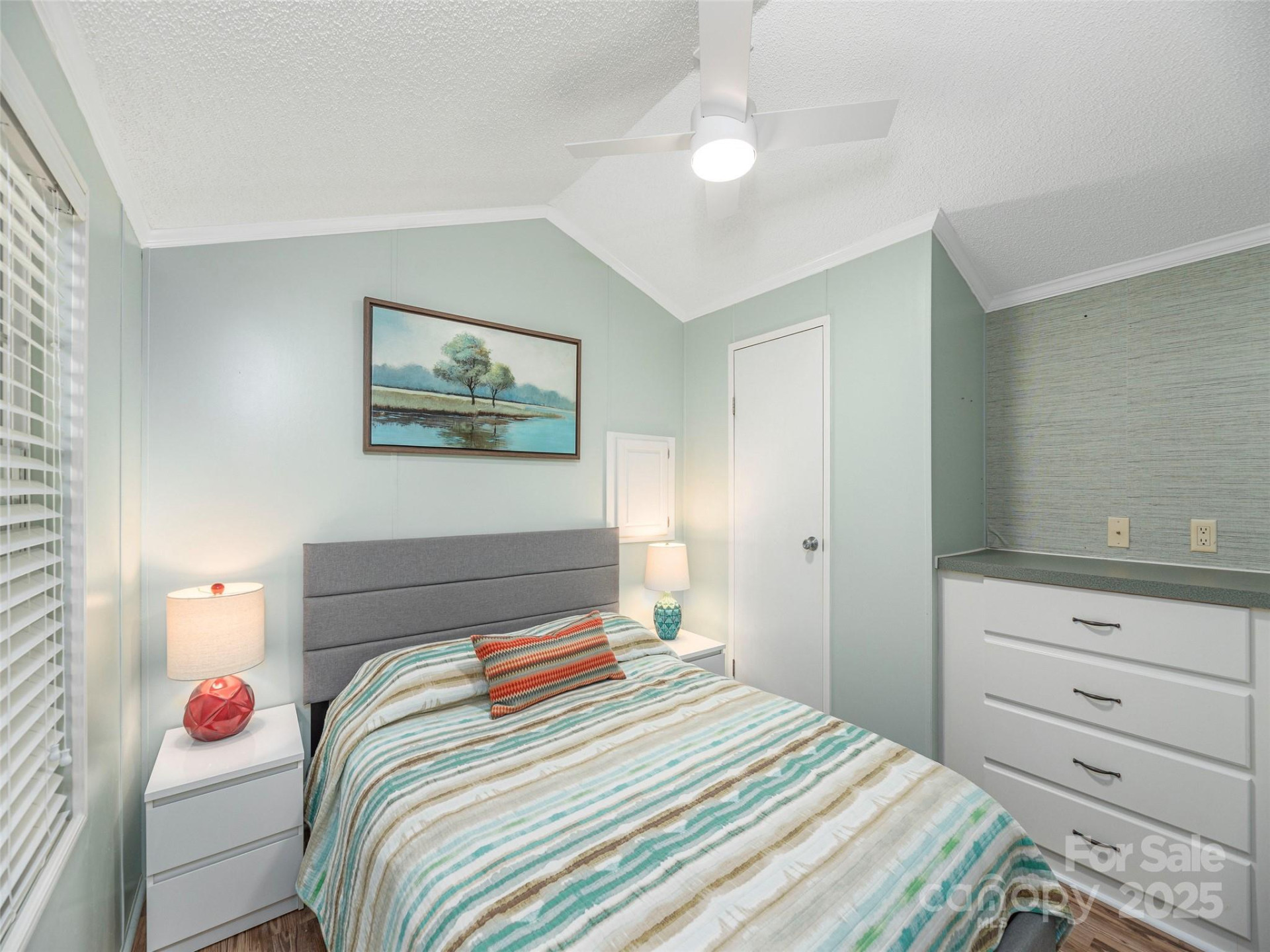 10 Valentine Drive - Photo 12