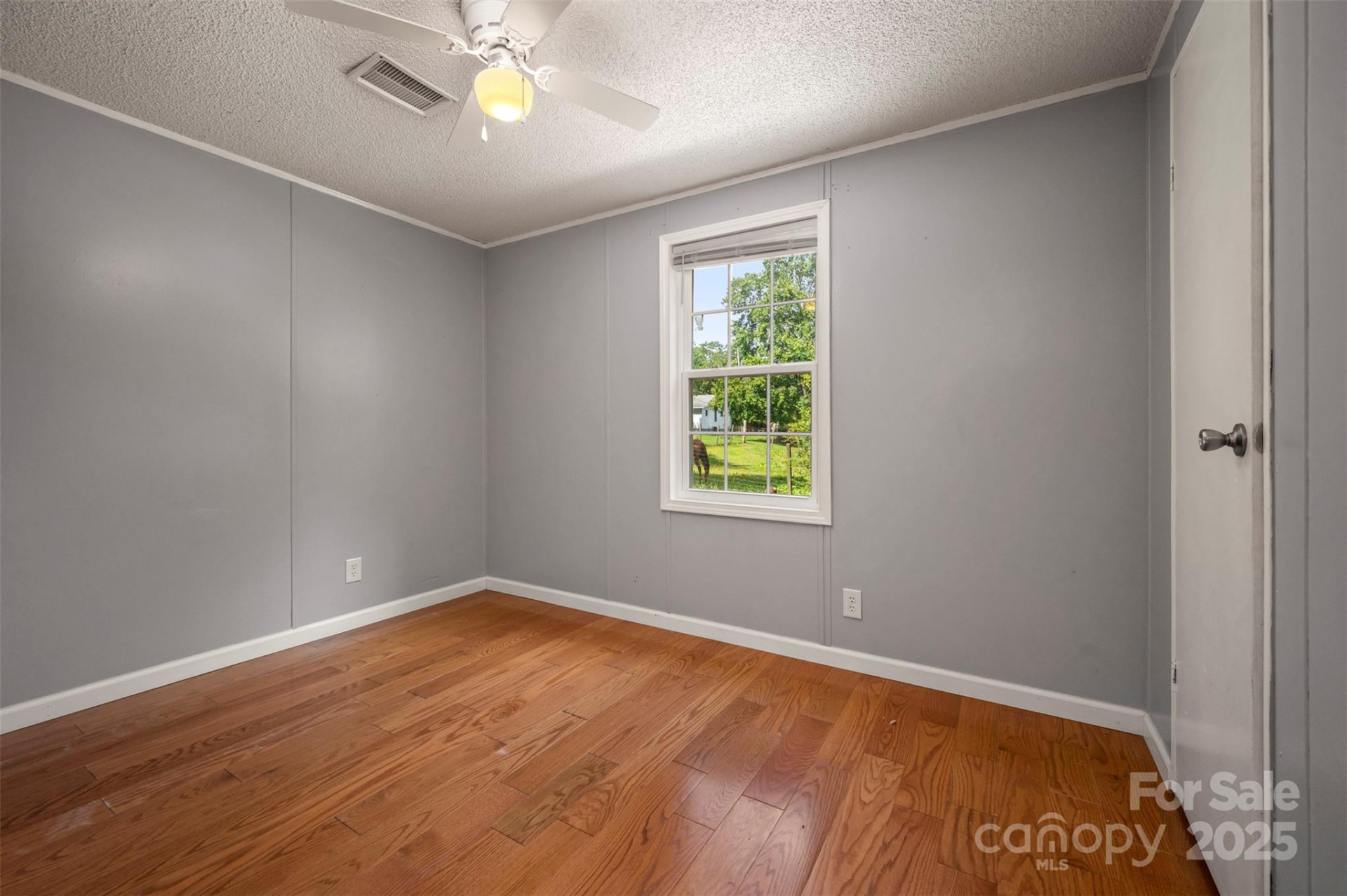 118 Aiken Street - Photo 12
