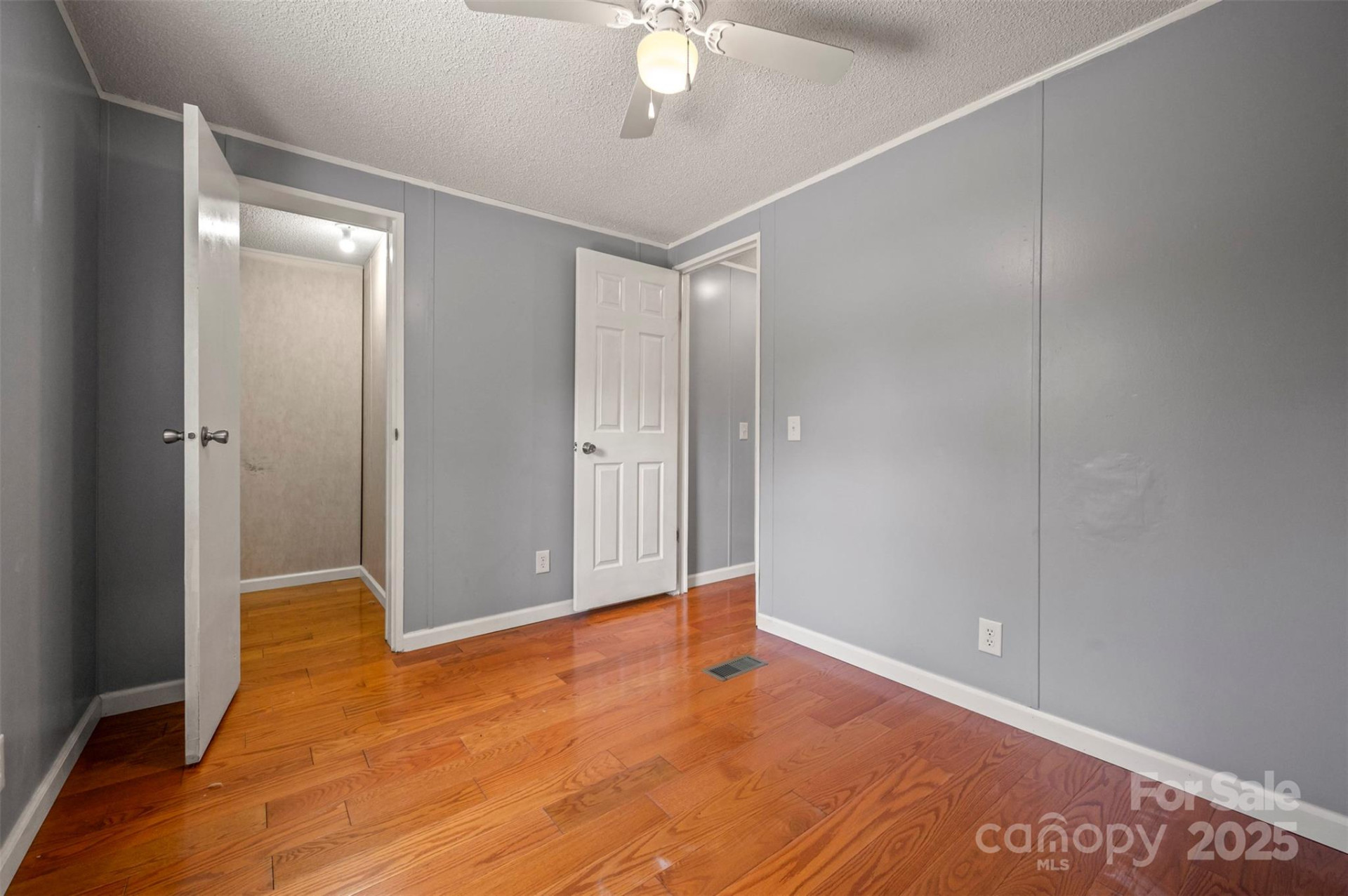 118 Aiken Street - Photo 13