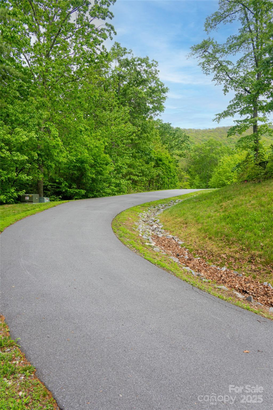1111 Elm Tree Lane - Photo 8