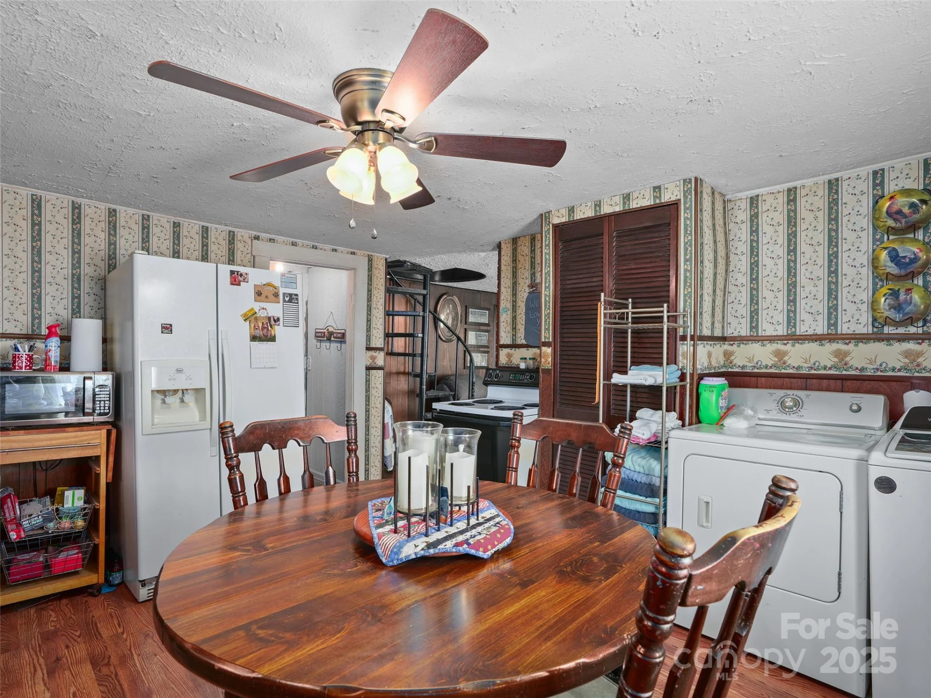 177 Dewey Avenue - Photo 12