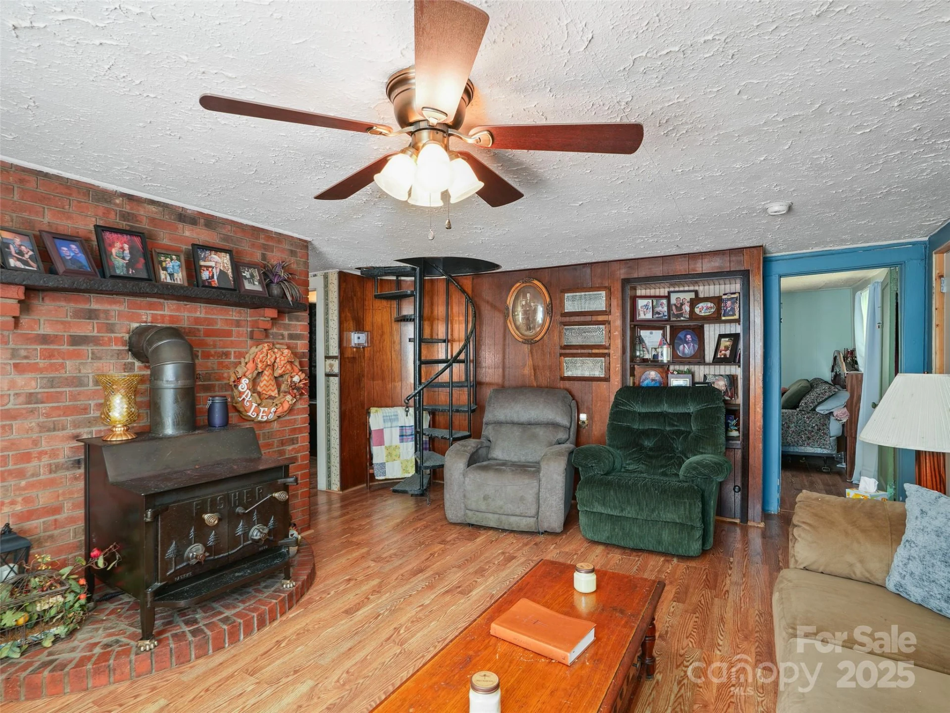 177 Dewey Avenue - Photo 9