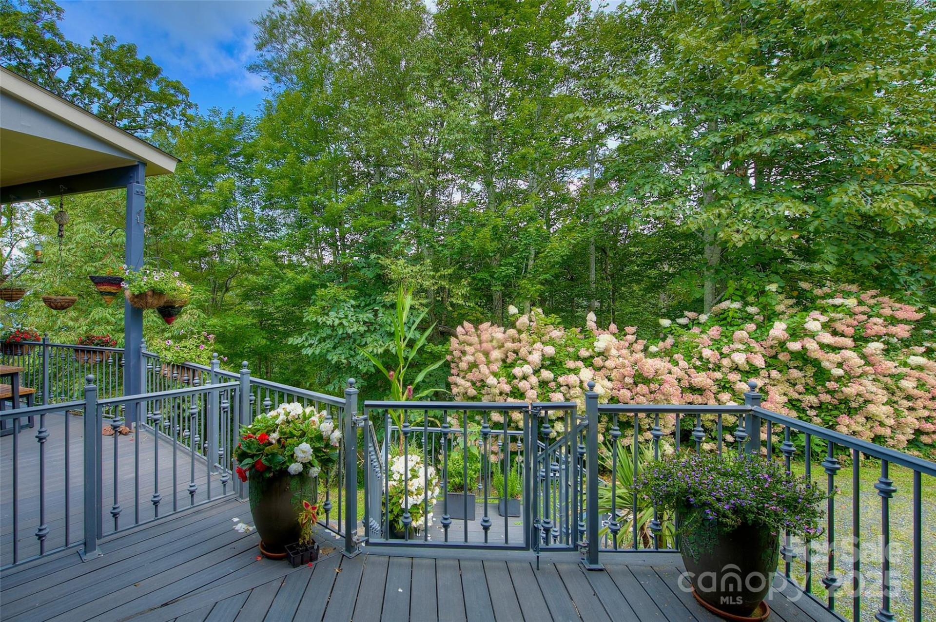 1024 Arrowhead Ridge Road - Photo 47
