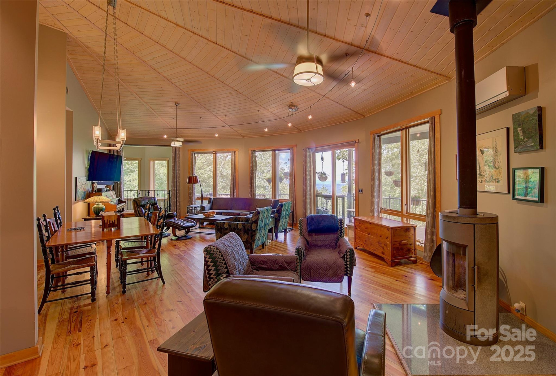 1024 Arrowhead Ridge Road - Photo 10