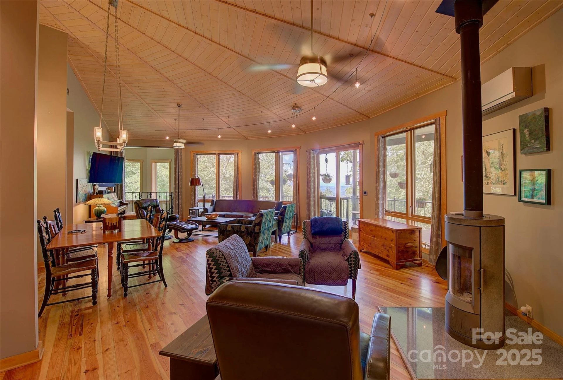 1024 Arrowhead Ridge Road - Photo 10