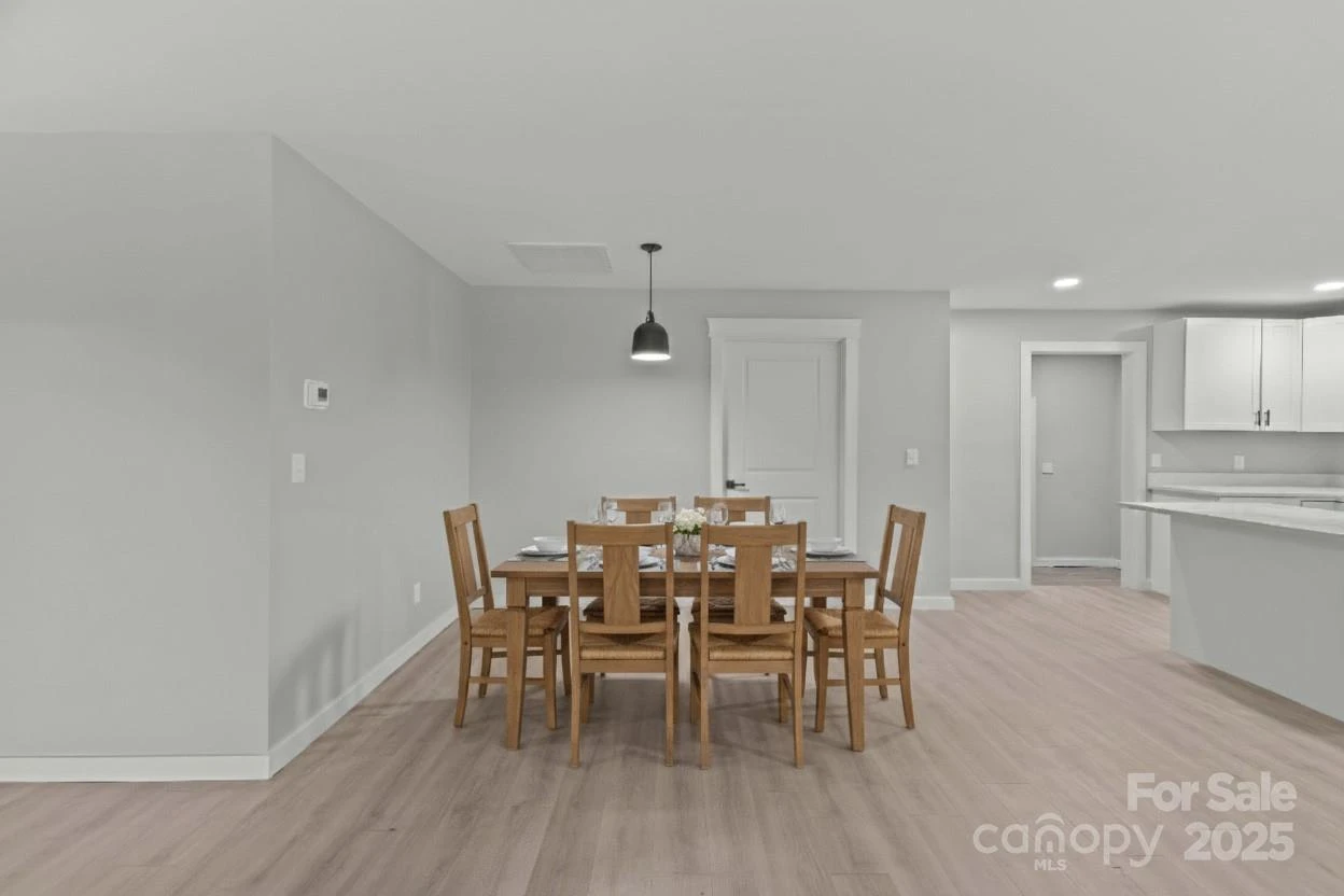 816 Miller Street - Photo 2