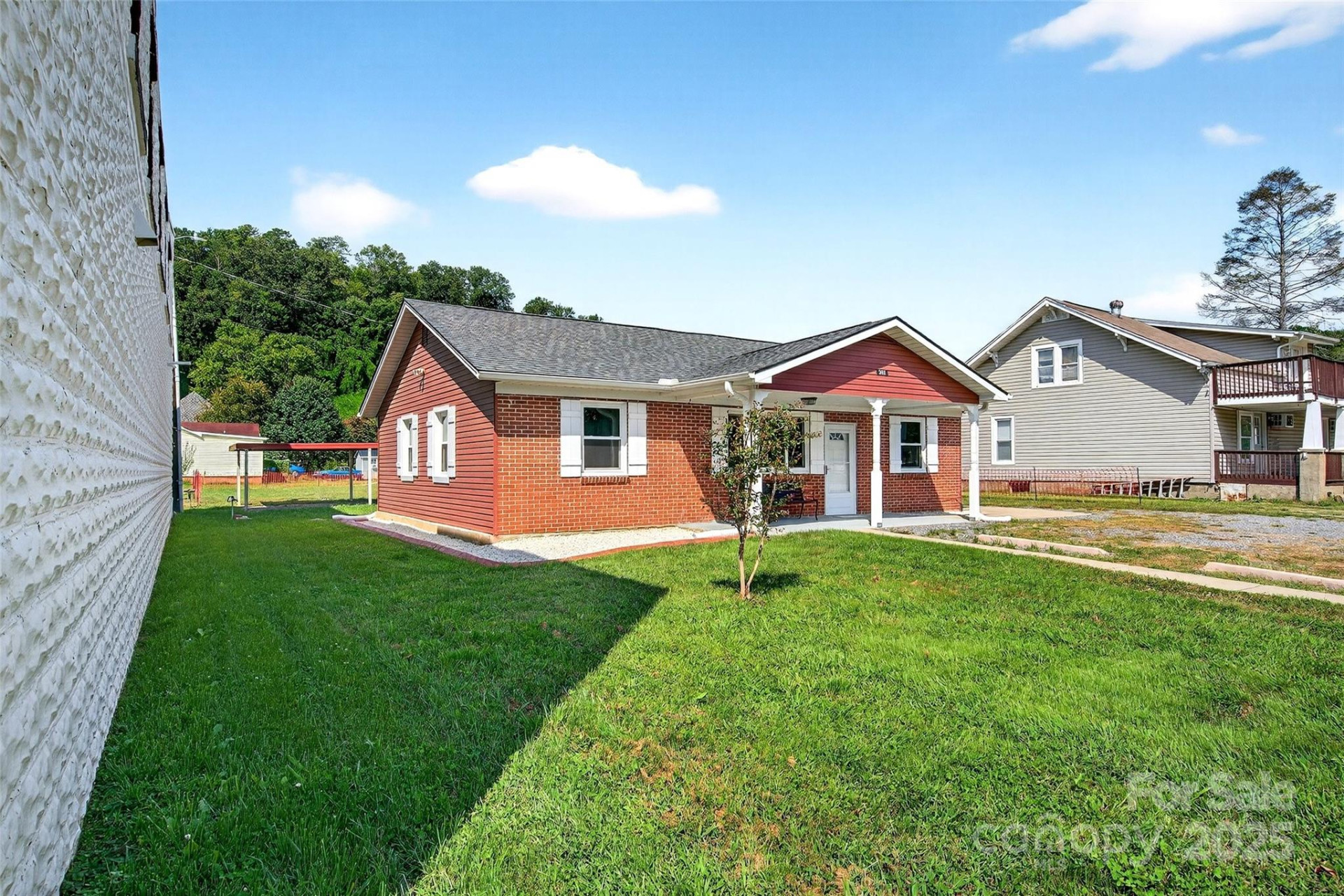 262 Catawba Avenue - Photo 3