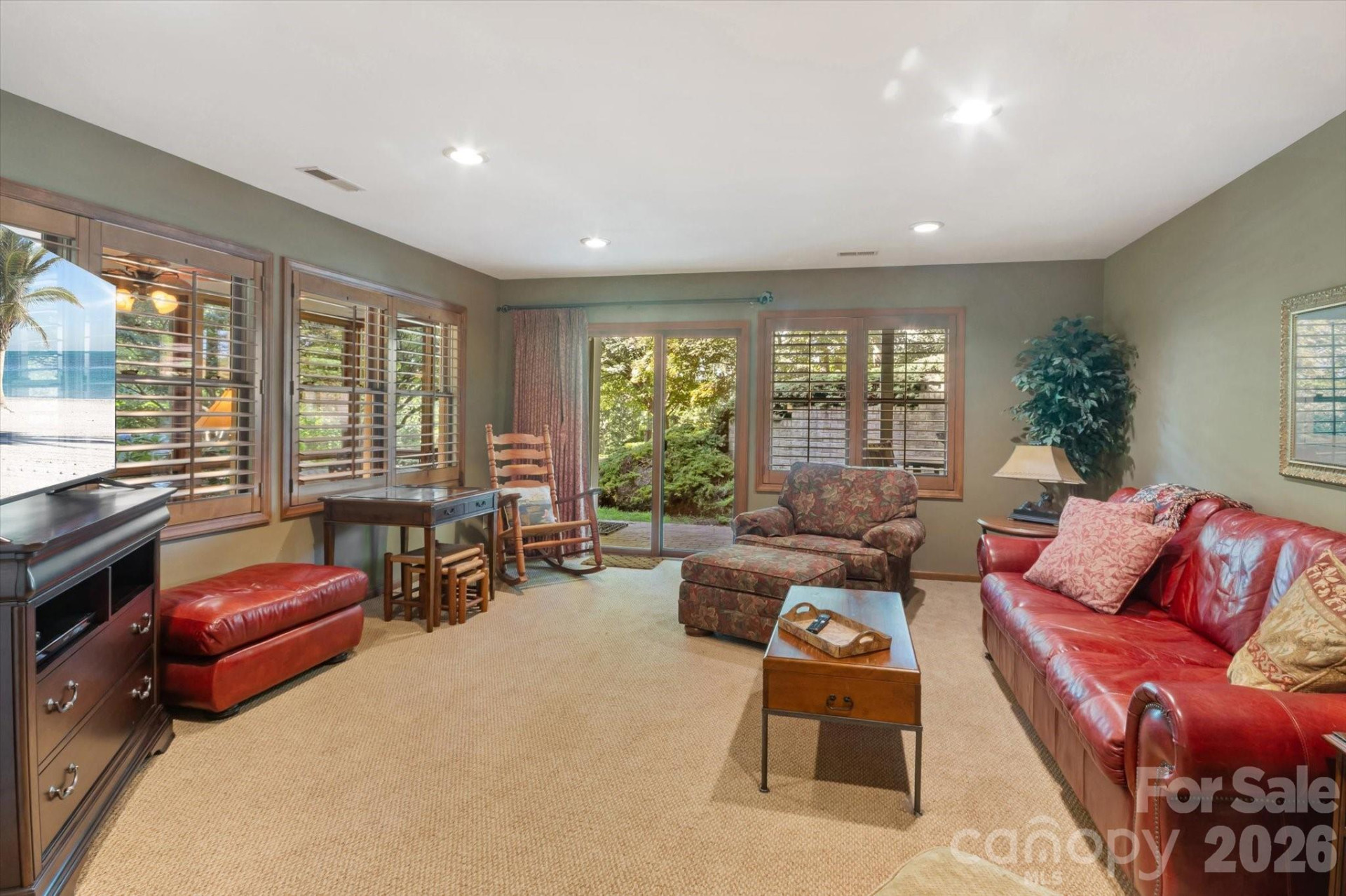 2240 Cumming Woods Lane - Photo 12