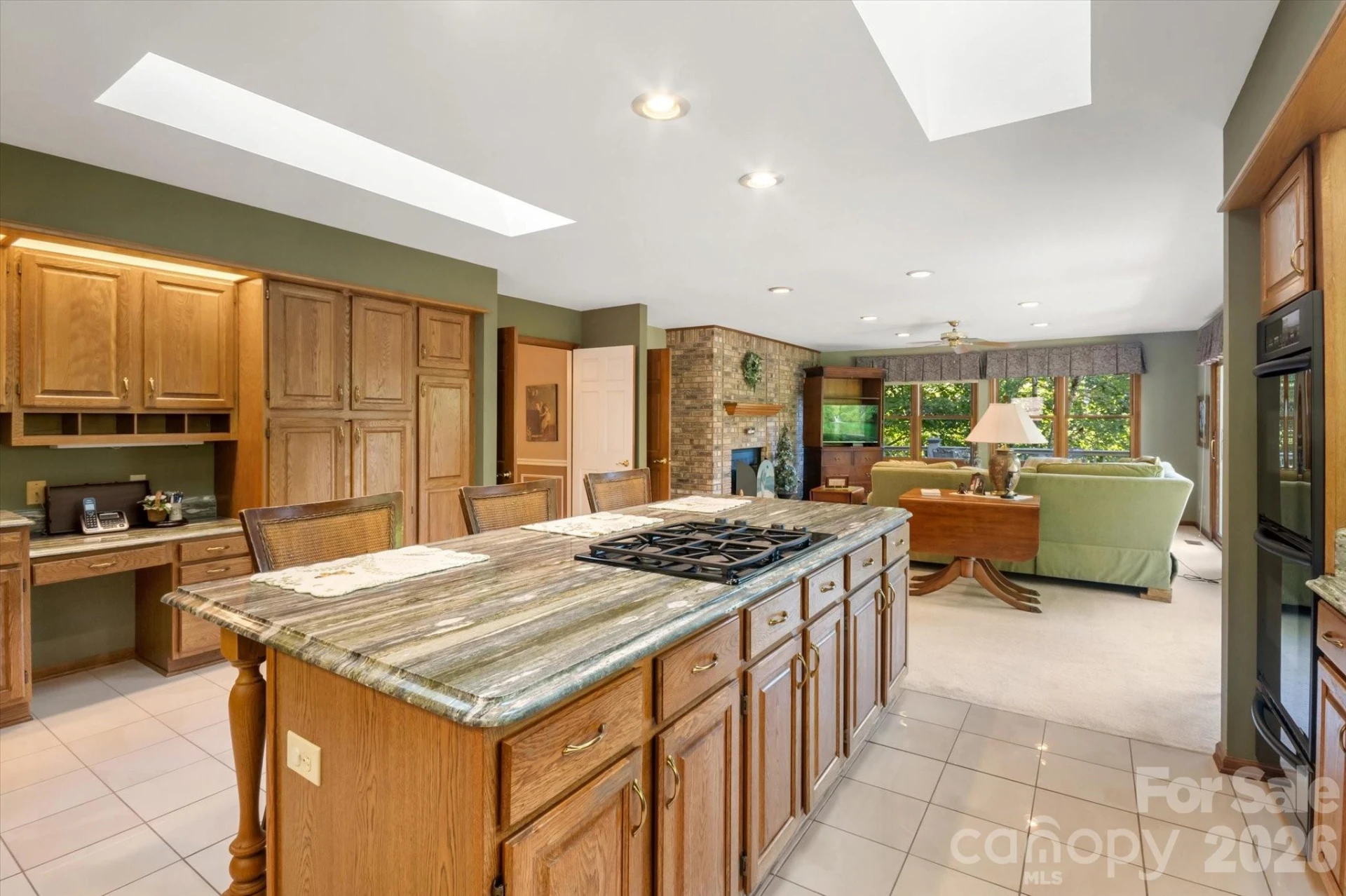 2240 Cumming Woods Lane - Photo 13